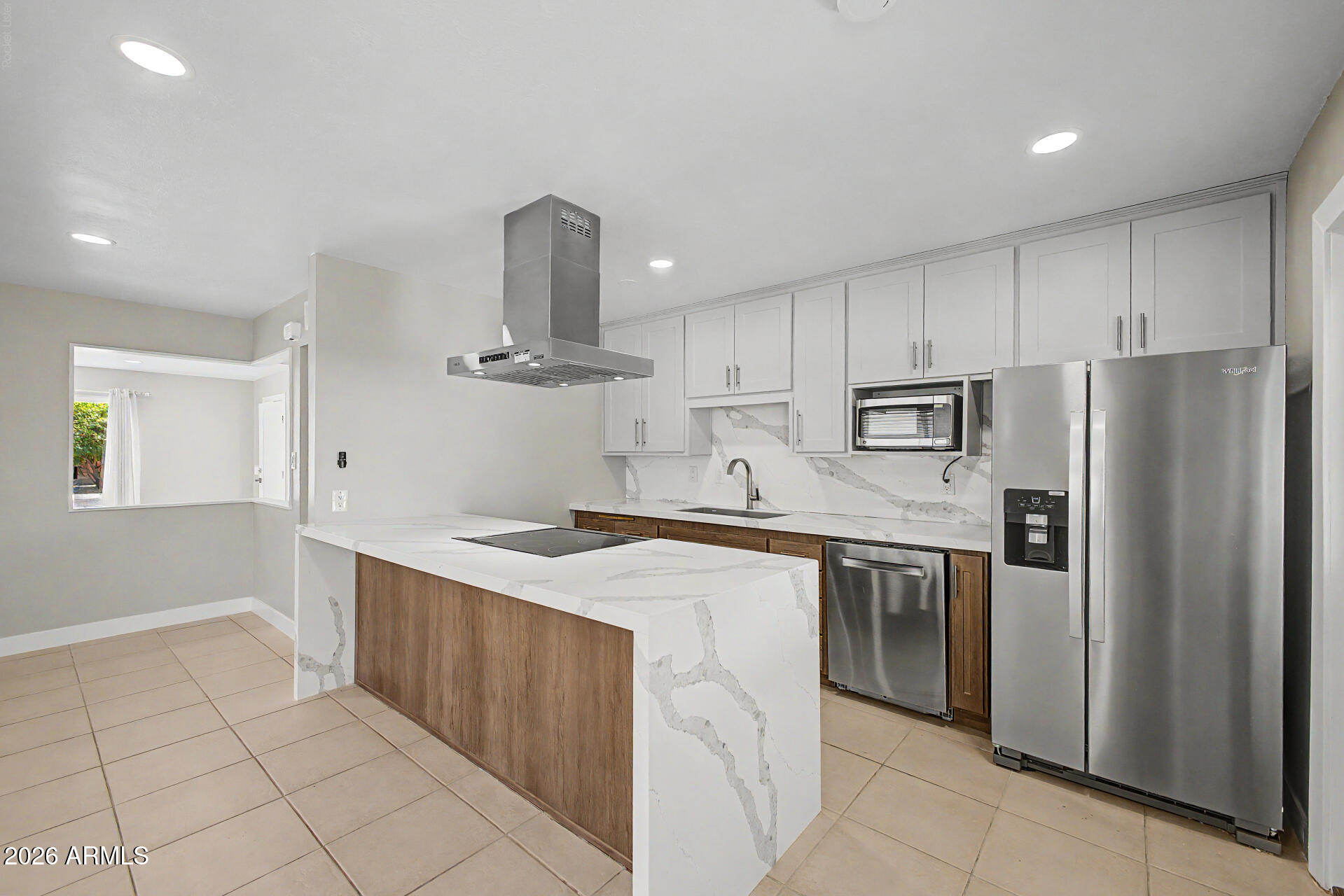 8730 E RANCHO VISTA Drive