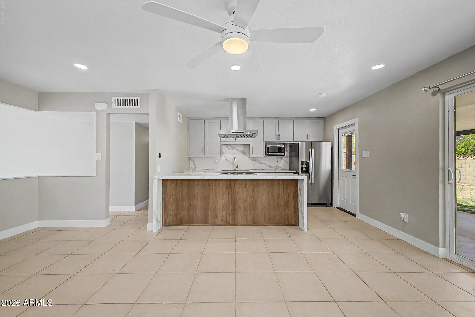 8730 E RANCHO VISTA Drive