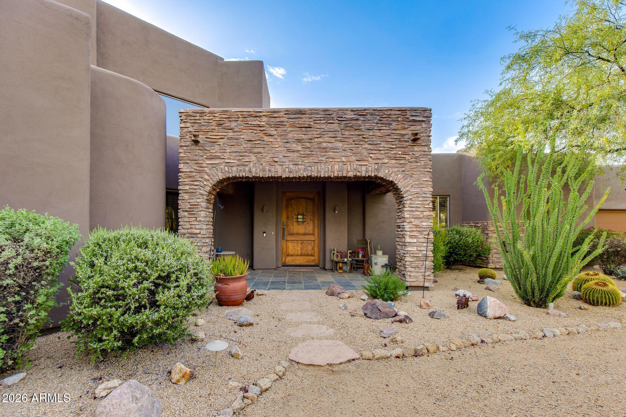 8606 E ARROYO SECO Road