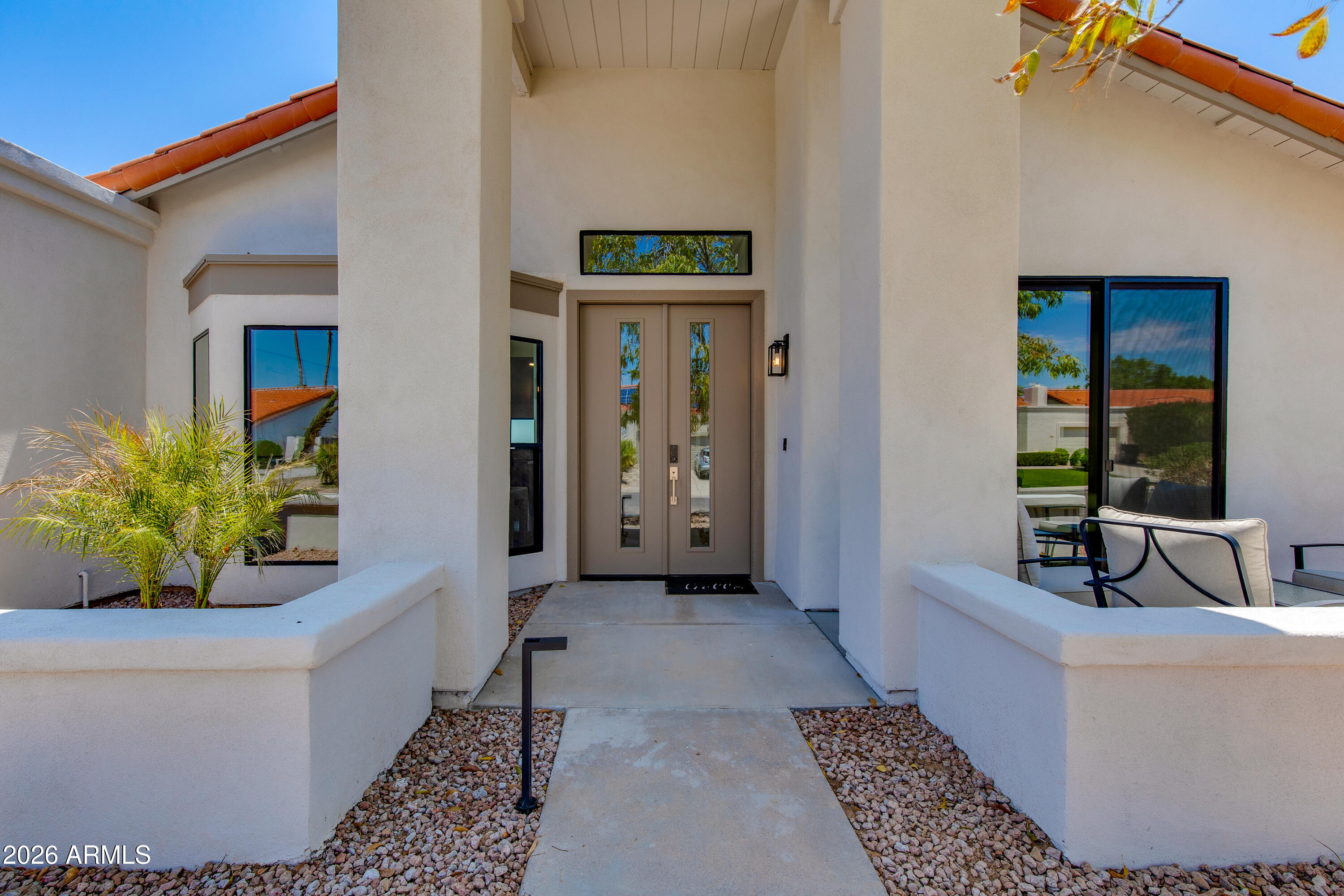10521 E BELLA VISTA Drive