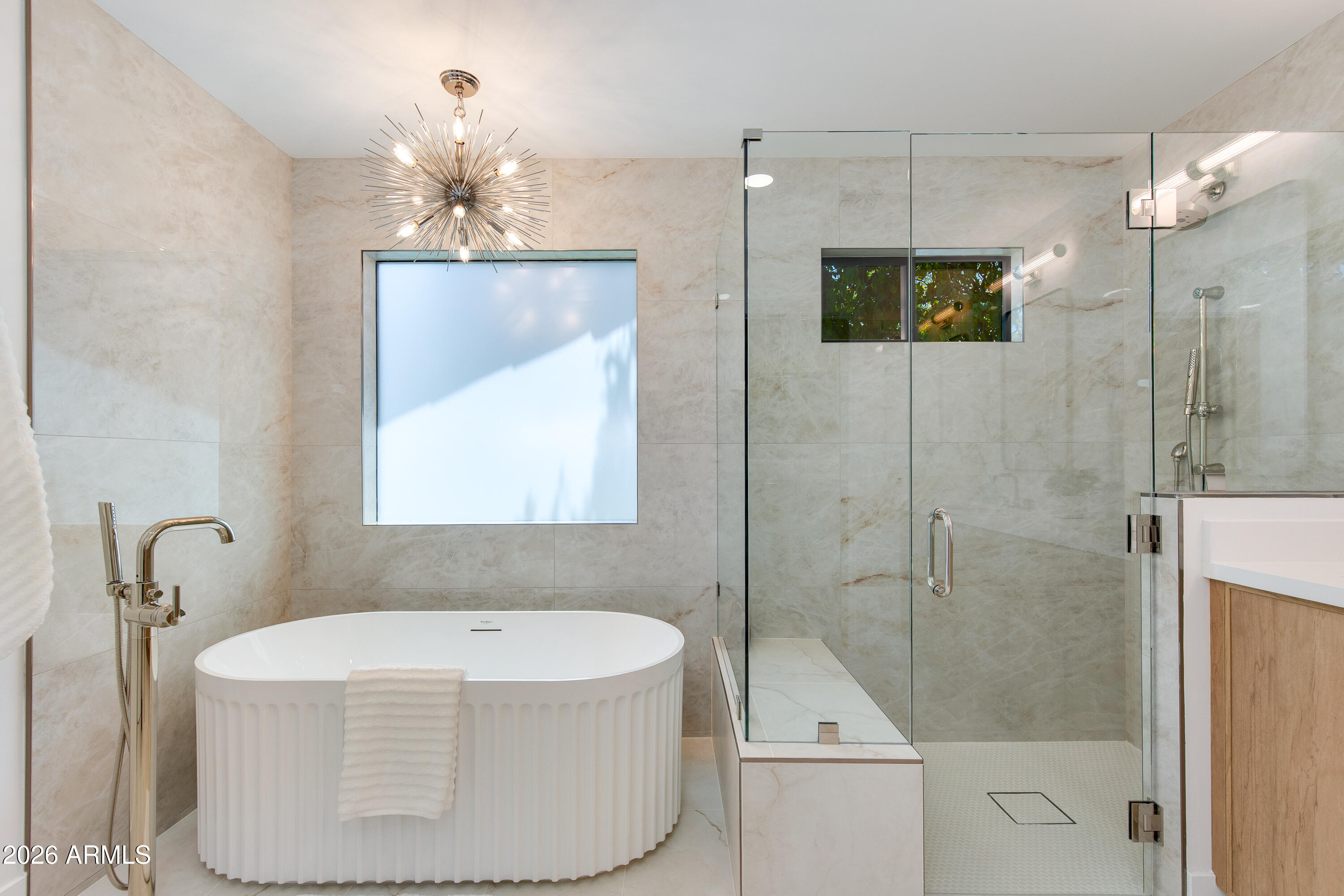 10521 E BELLA VISTA Drive