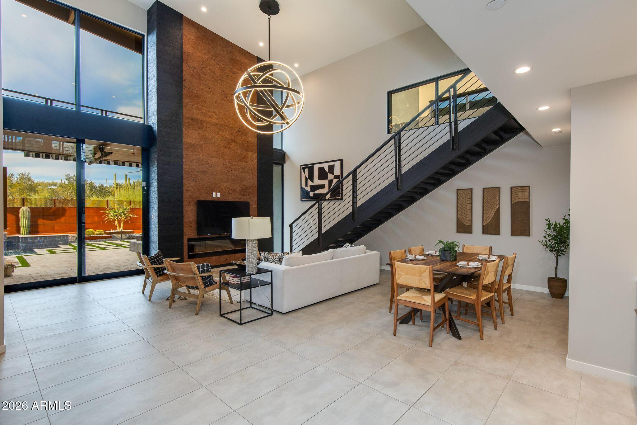 6525 E CAVE CREEK Road Unit: 27