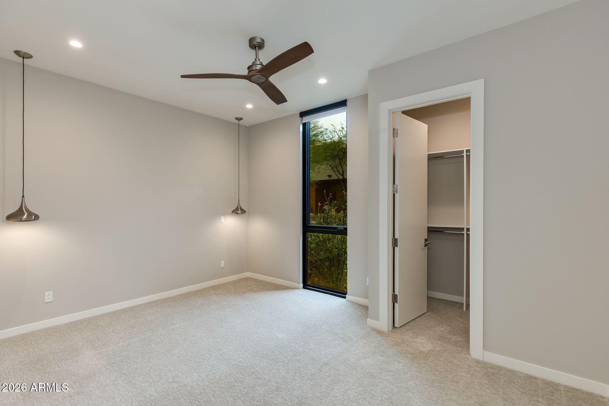 6525 E CAVE CREEK Road Unit: 27