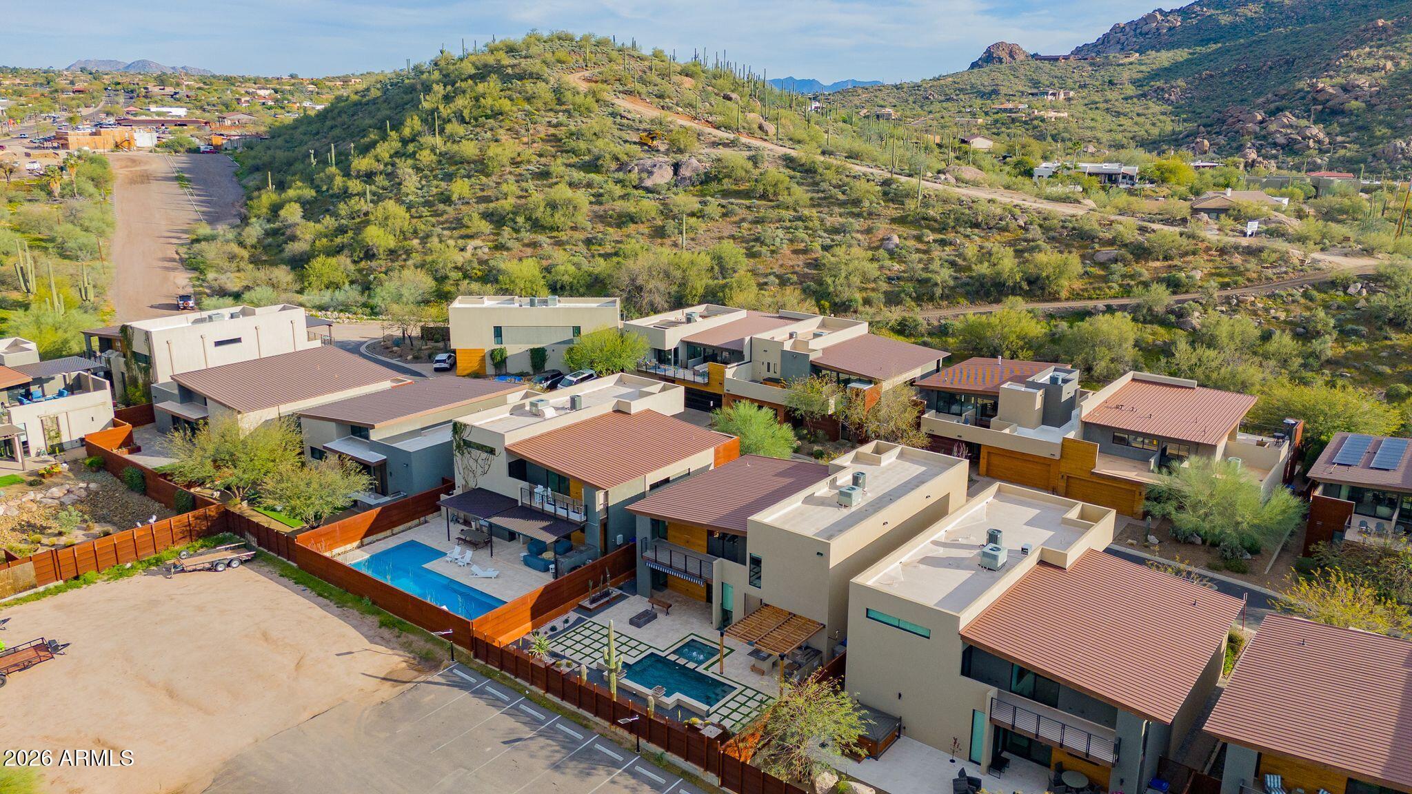 6525 E CAVE CREEK Road Unit: 27