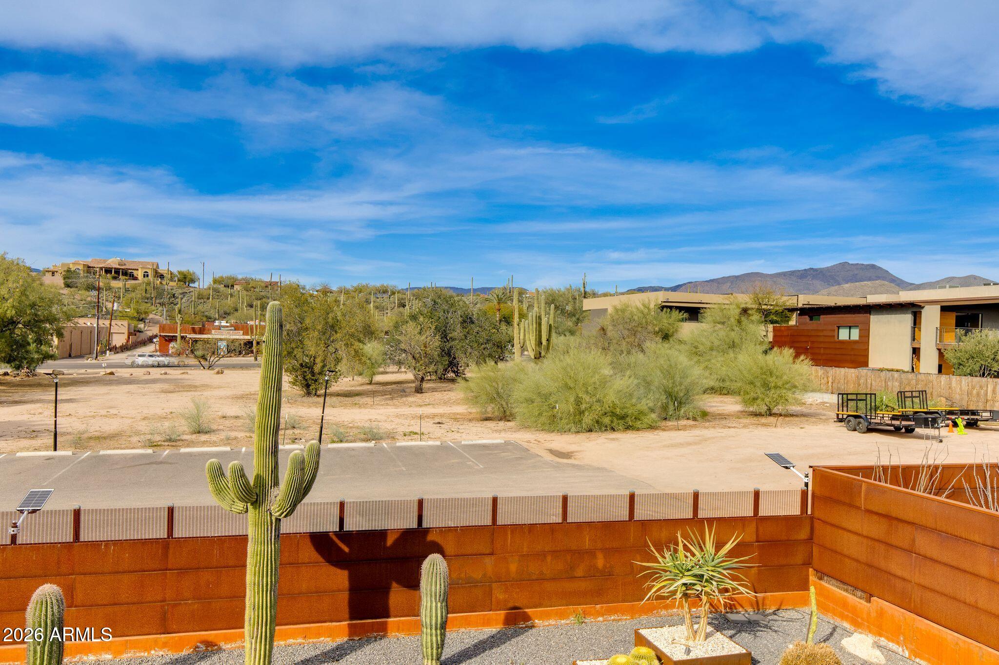 6525 E CAVE CREEK Road Unit: 27