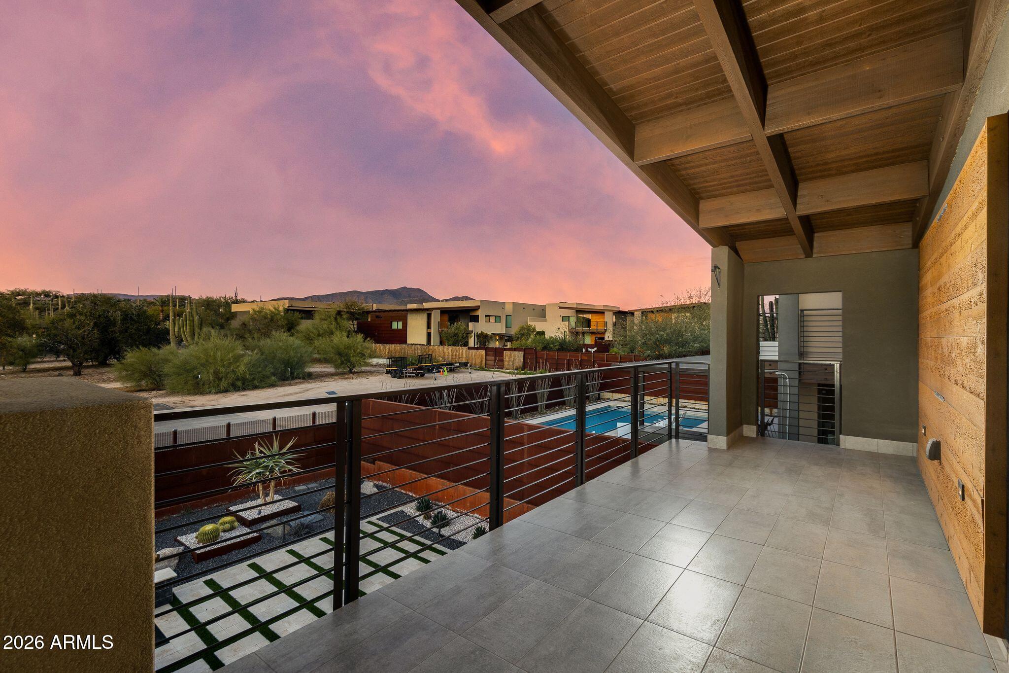 6525 E CAVE CREEK Road Unit: 27