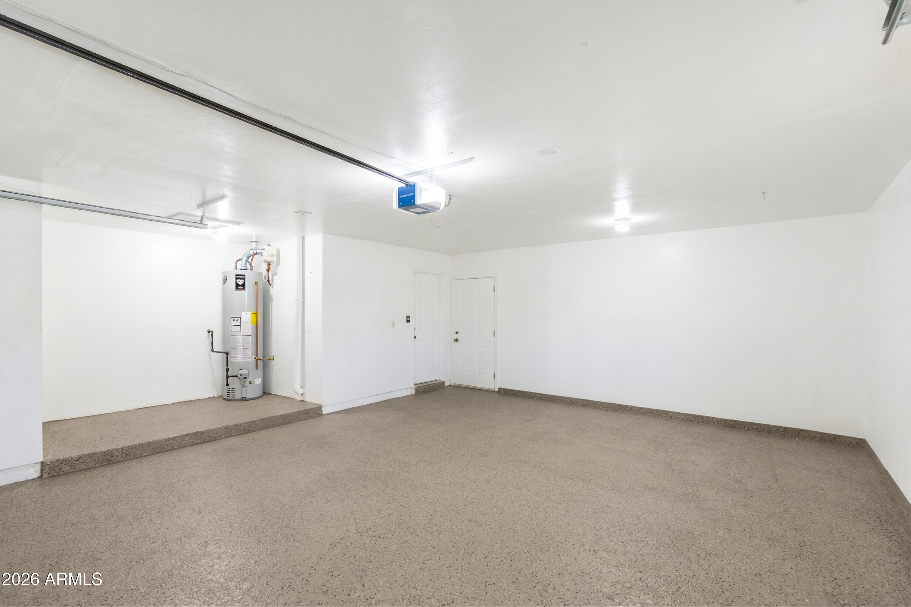 2801 E Mercer Lane