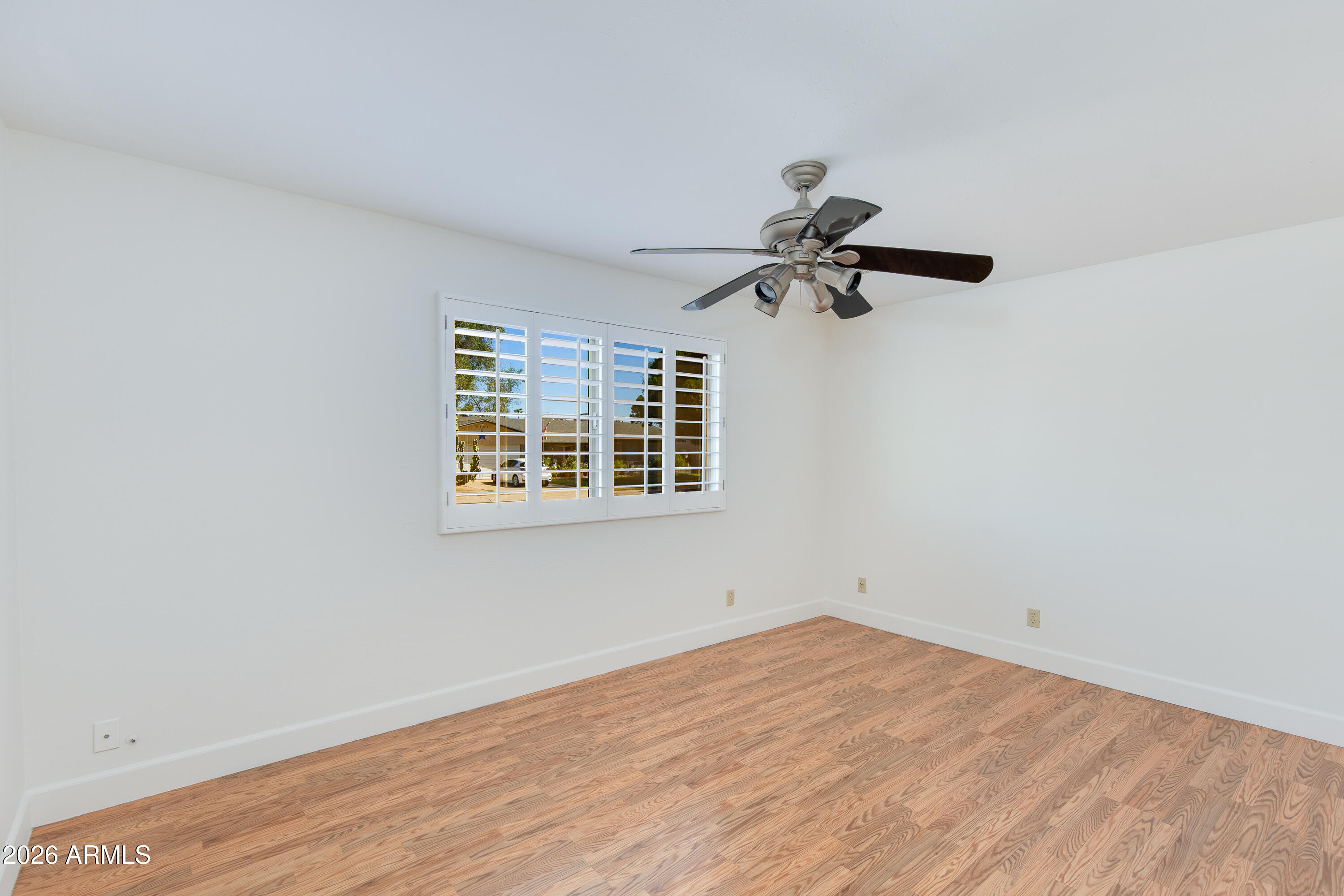 2801 E Mercer Lane