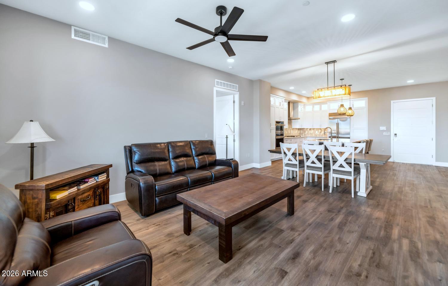 5250 E DEER VALLEY Drive 344