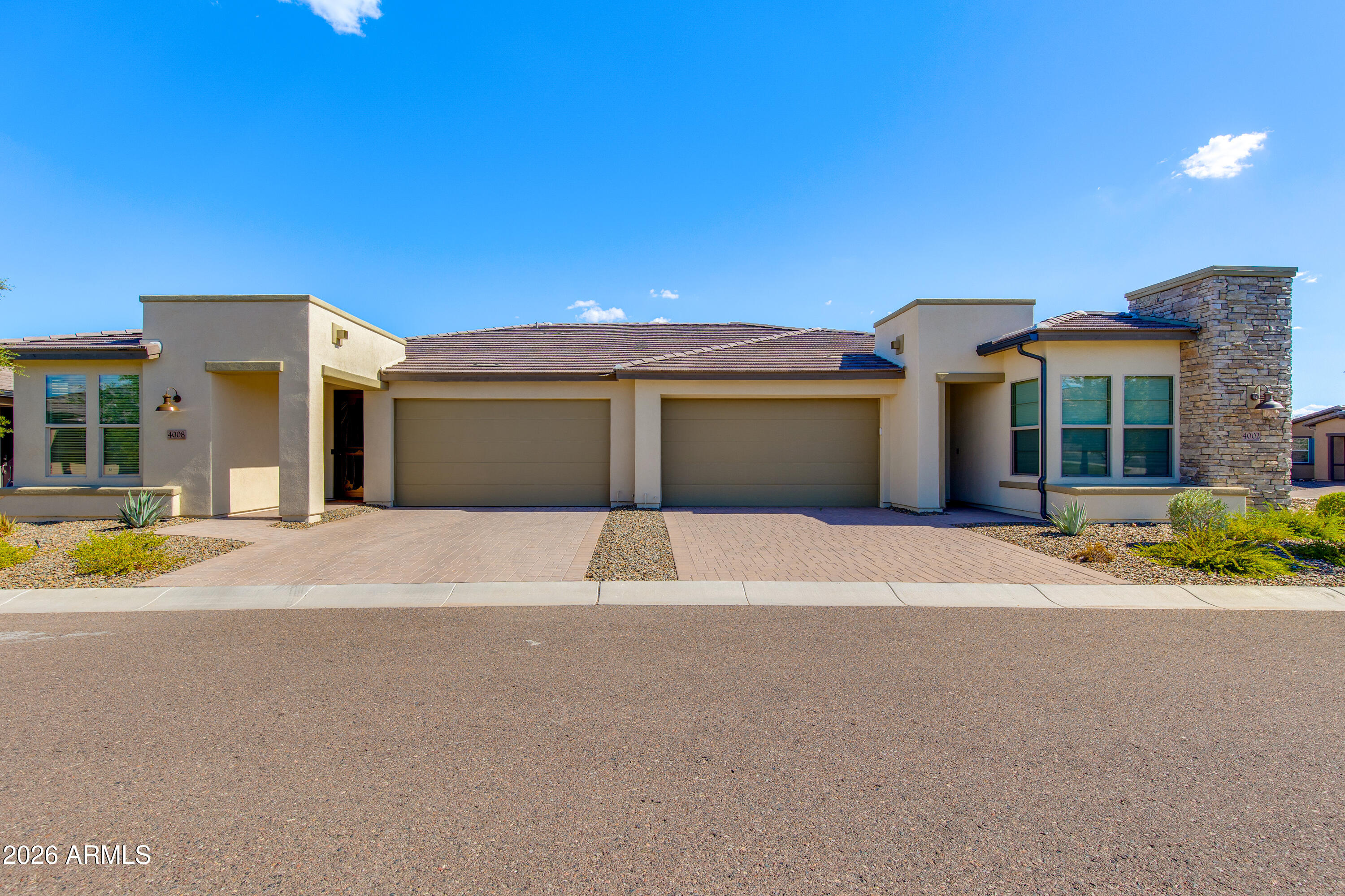 4008 DESERT MOON Drive