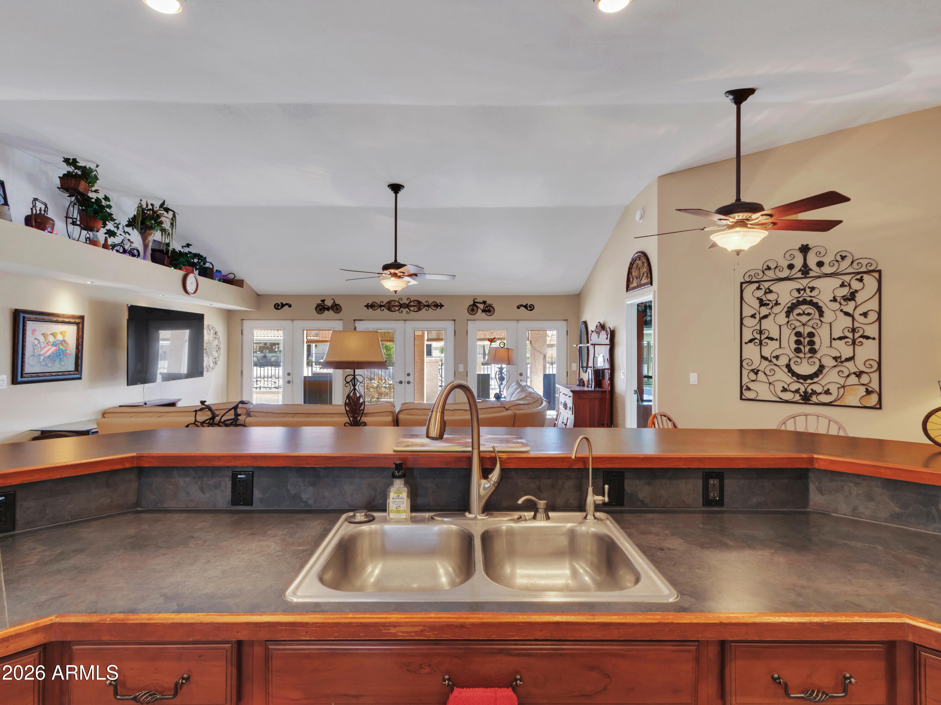 7615 W JULIE Drive