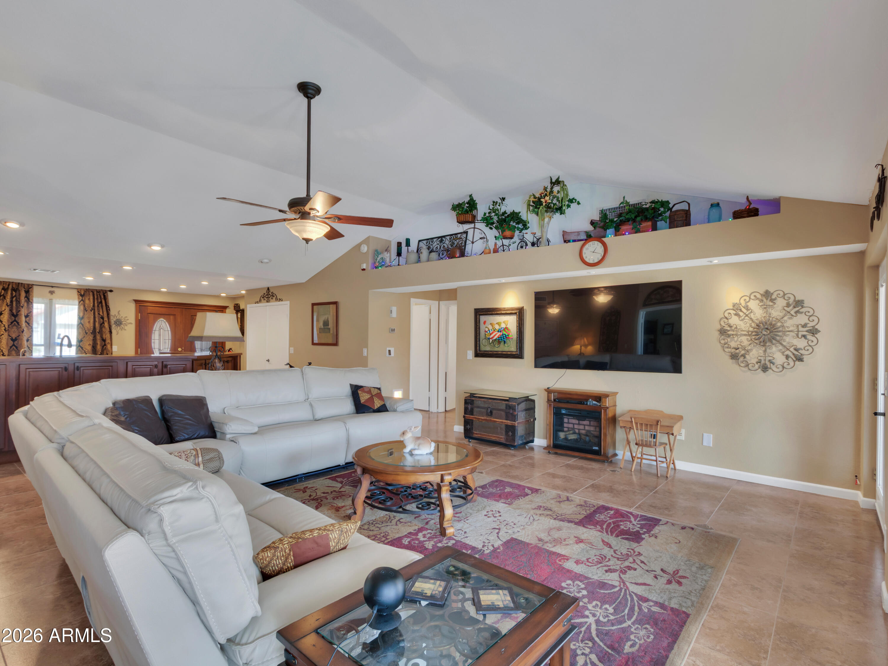 7615 W JULIE Drive