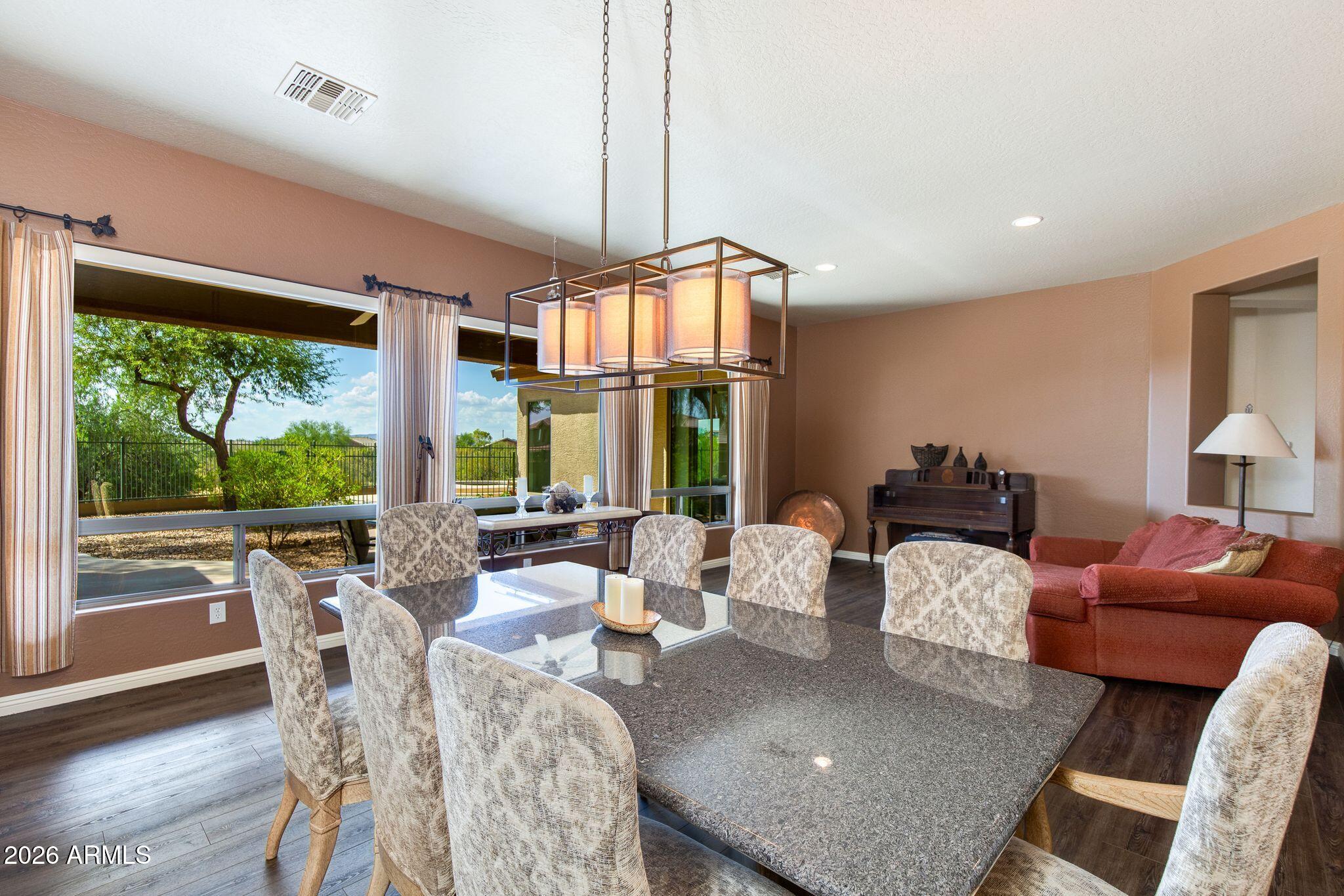 40008 N MAIDSTONE Court