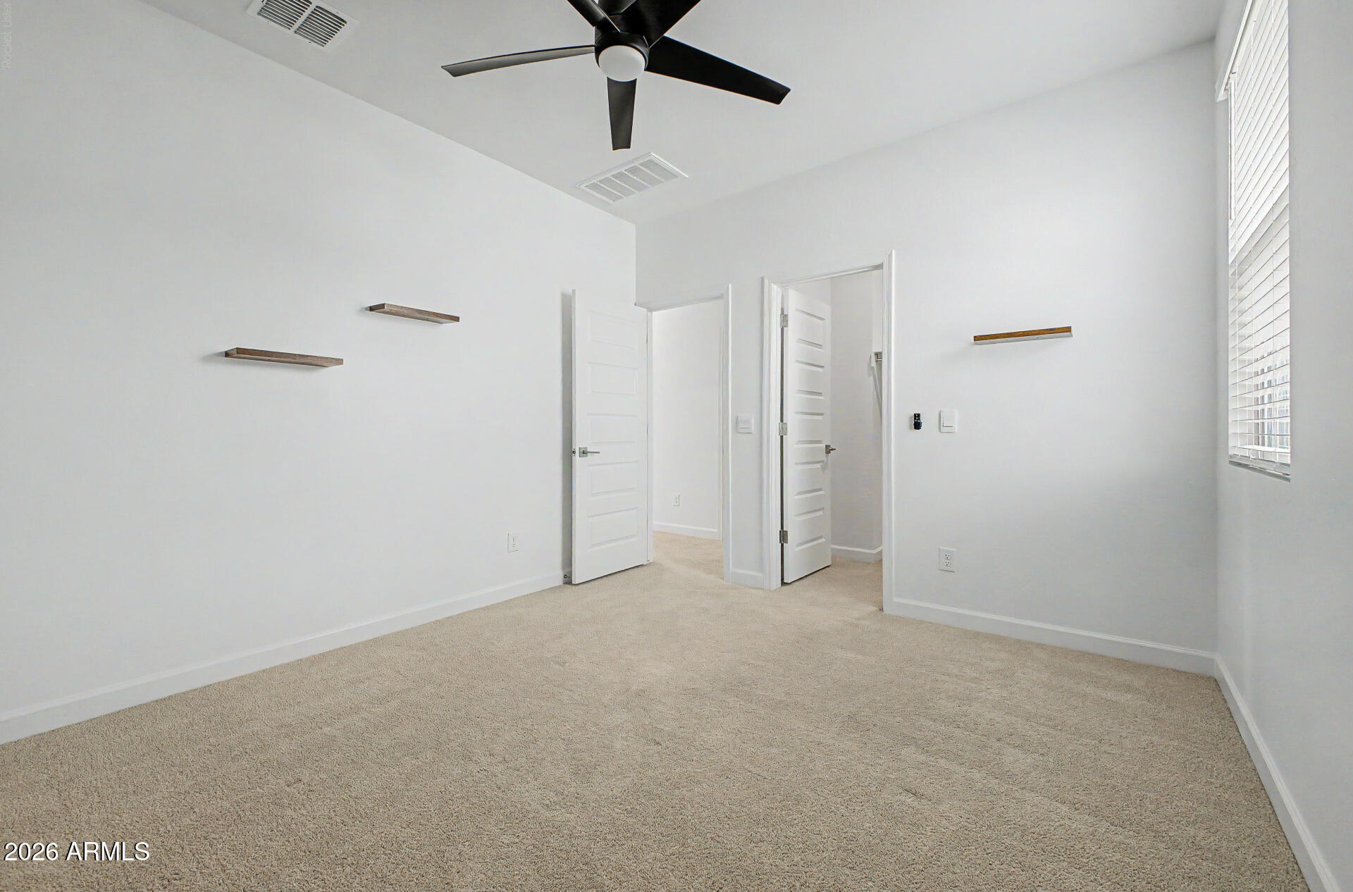 6822 W ANDREA Drive