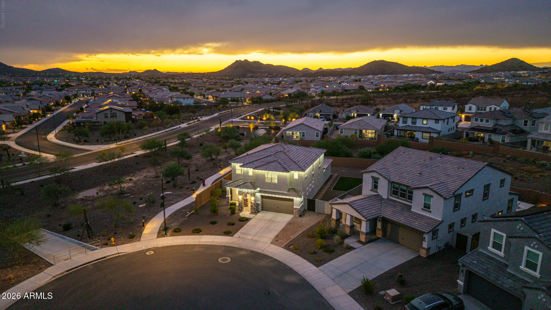 6822 W ANDREA Drive