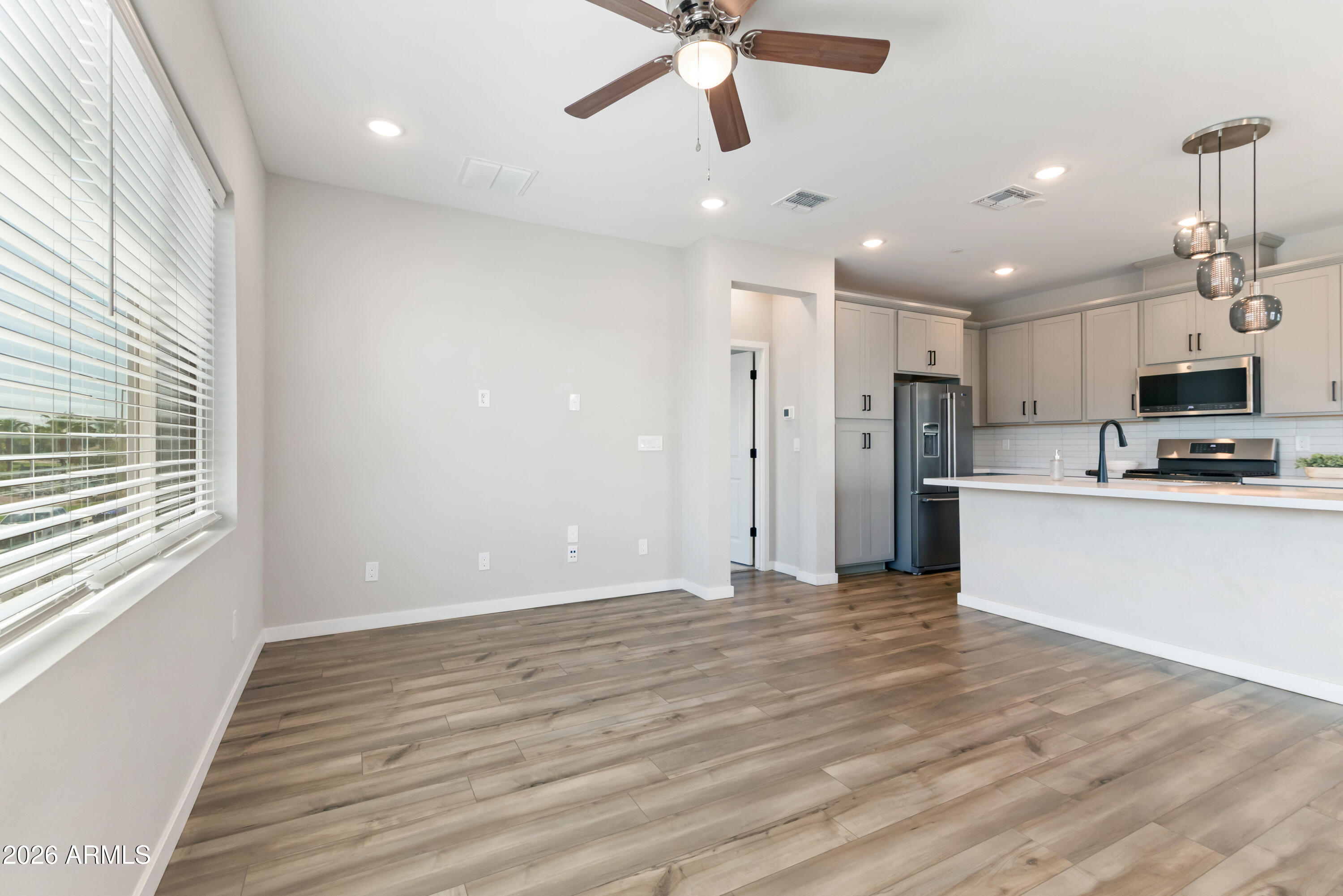 746 E Doral Avenue Unit 201