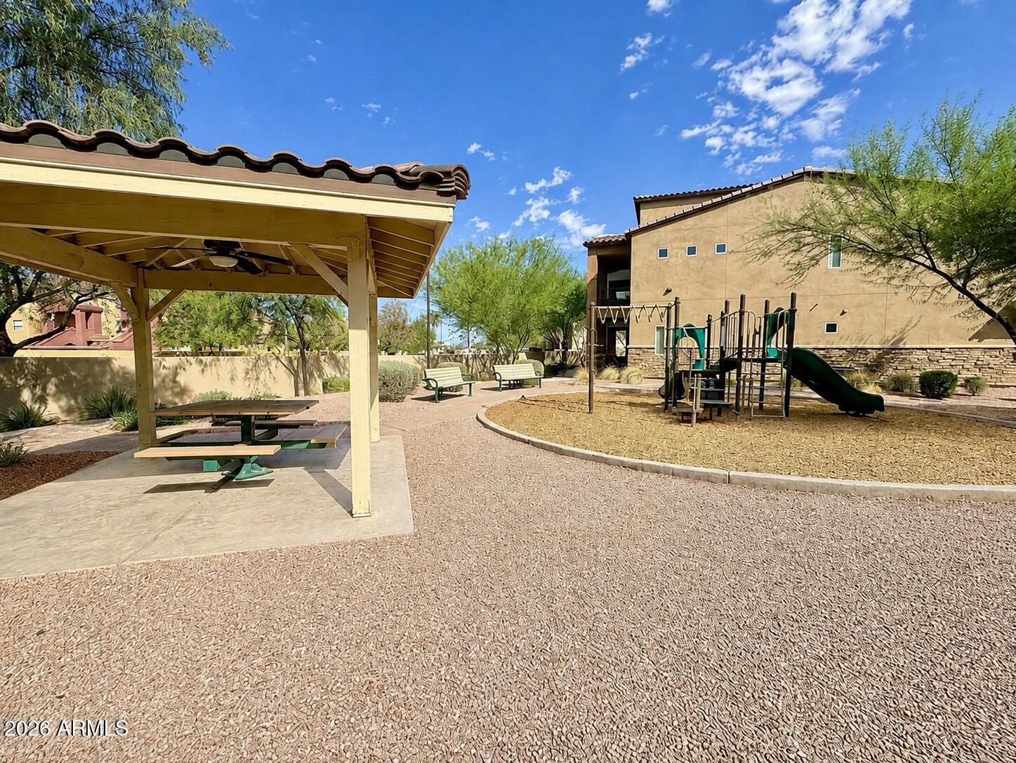 2821 S SKYLINE Drive 121