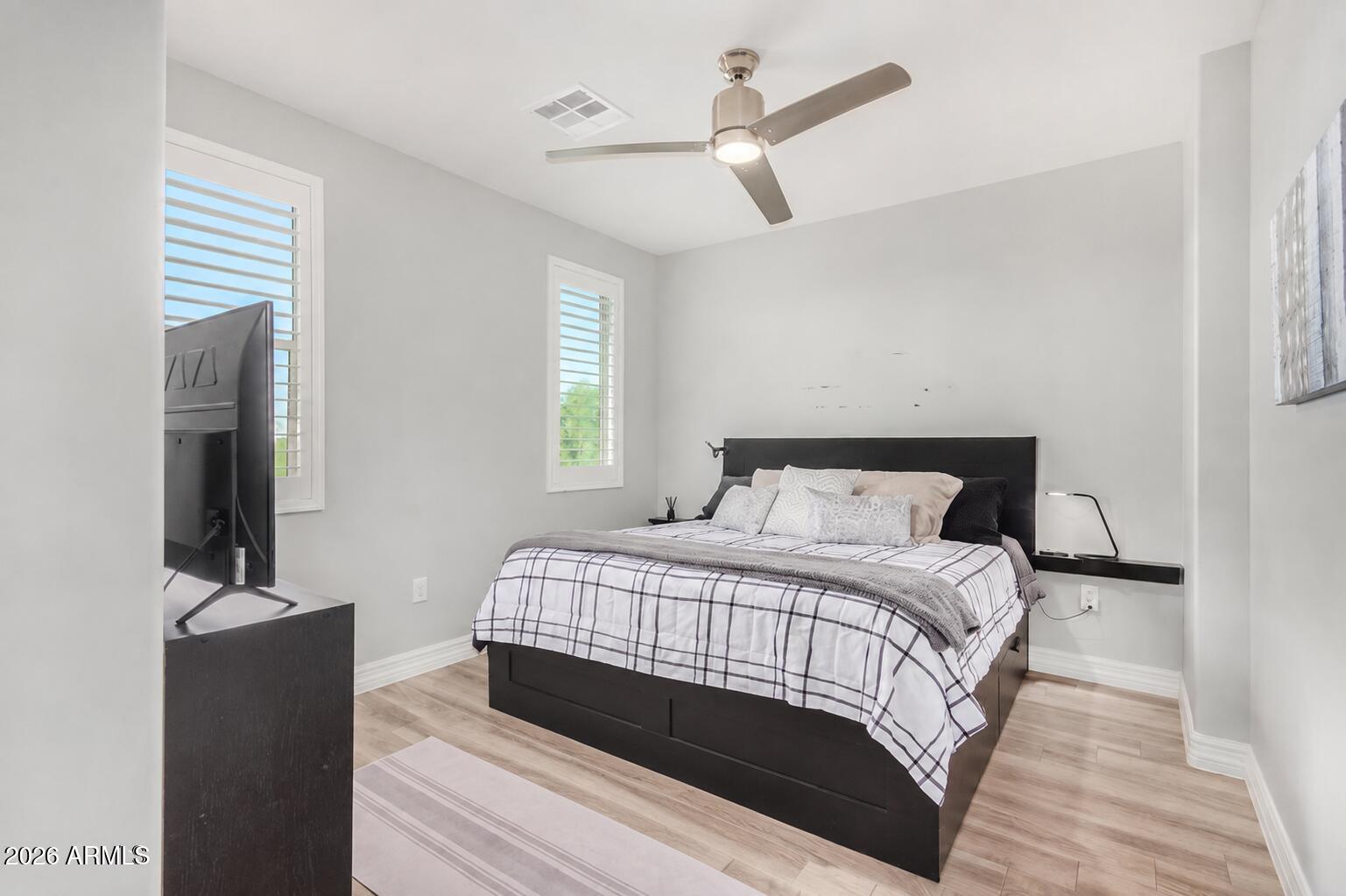 2821 S SKYLINE Drive 121