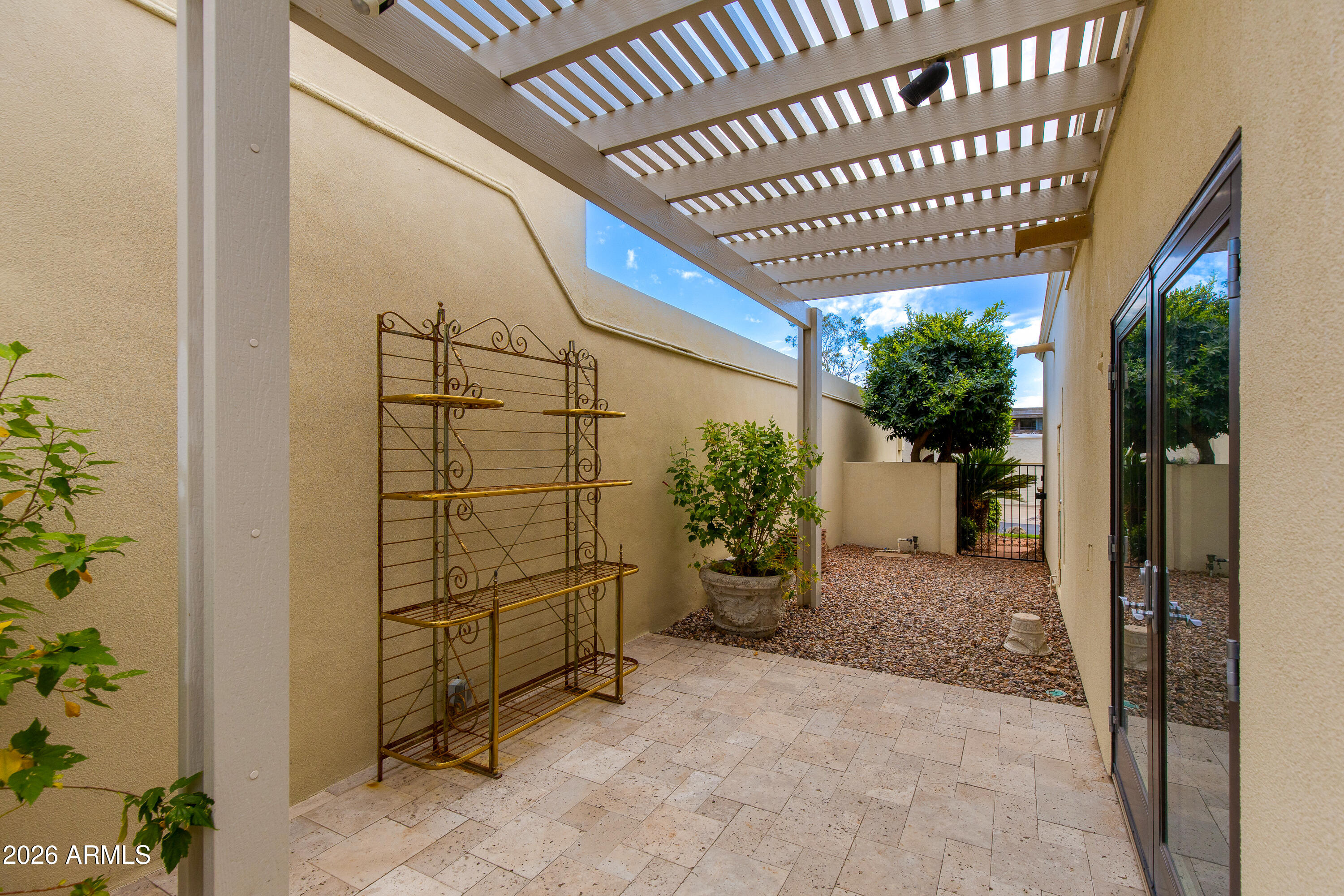 2737 E ARIZONA BILTMORE Circle 2