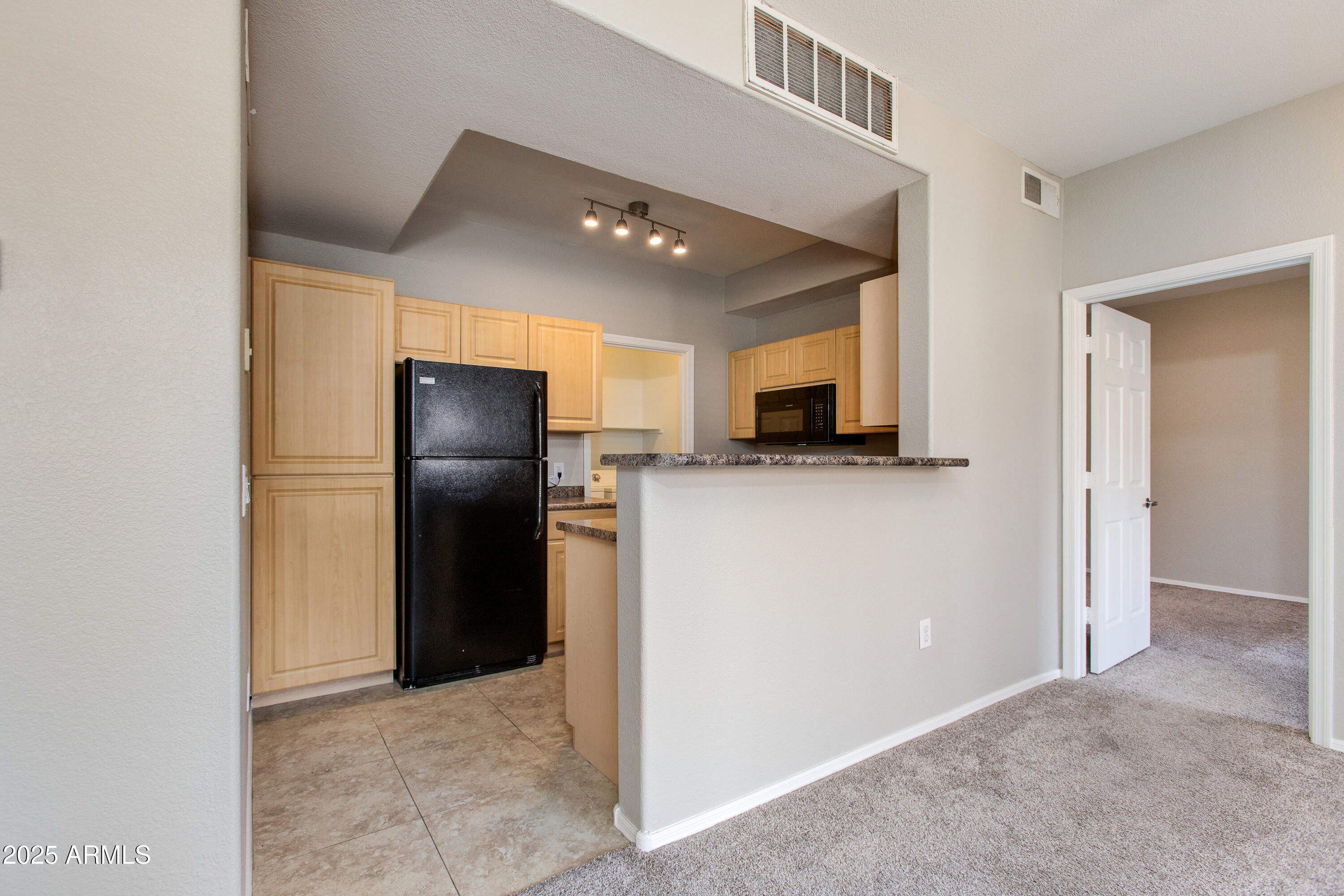5303 N 7TH Street 206