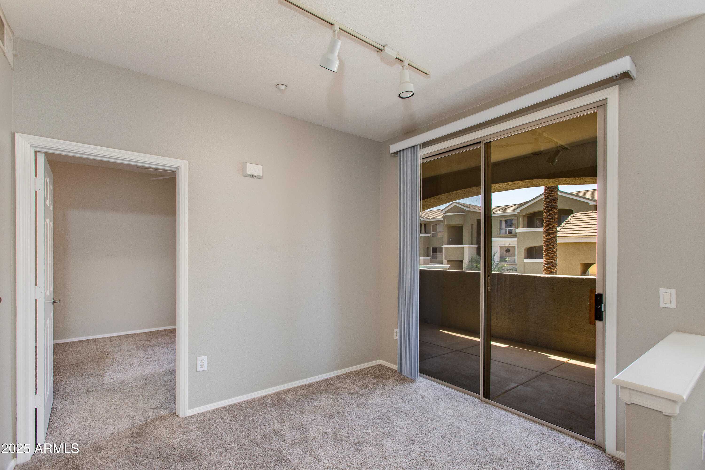 5303 N 7TH Street 206