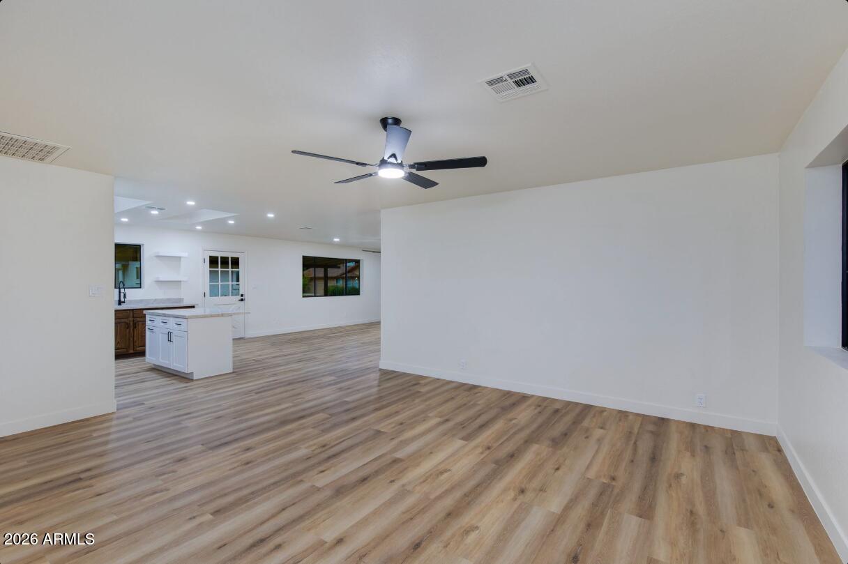 7101 N Perryville Road