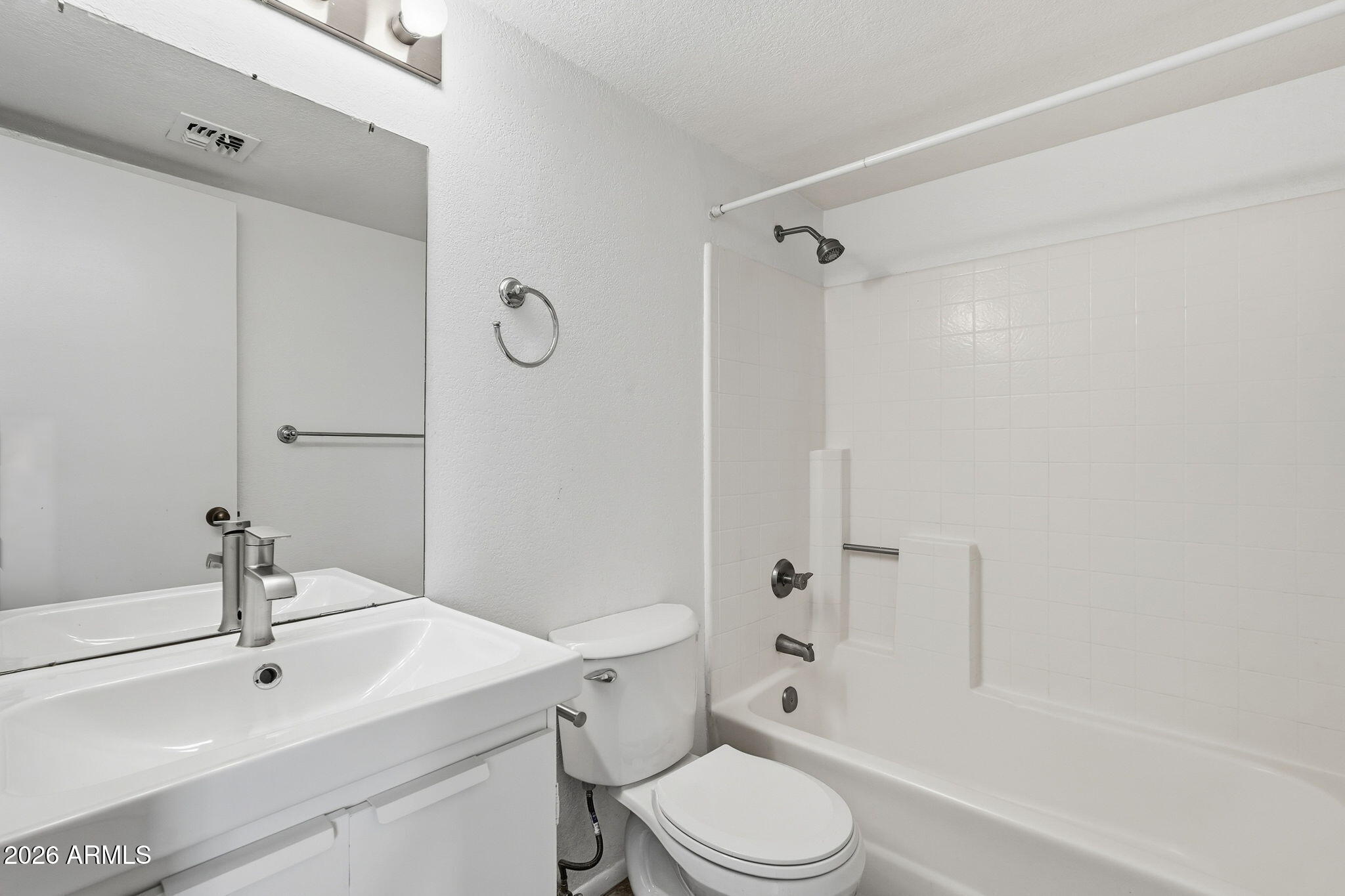 7777 E MAIN Street 255