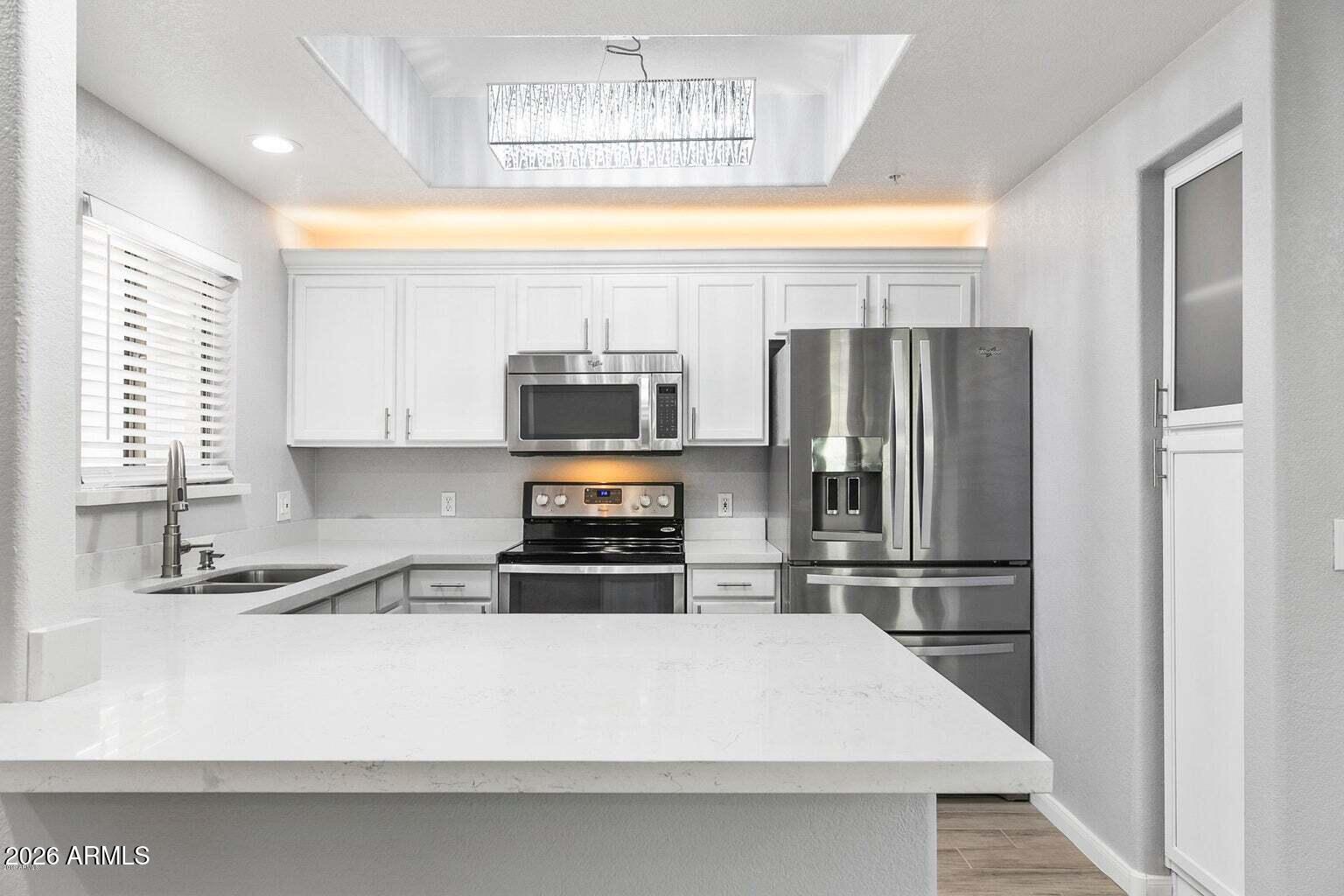 11680 E SAHUARO Drive 2005