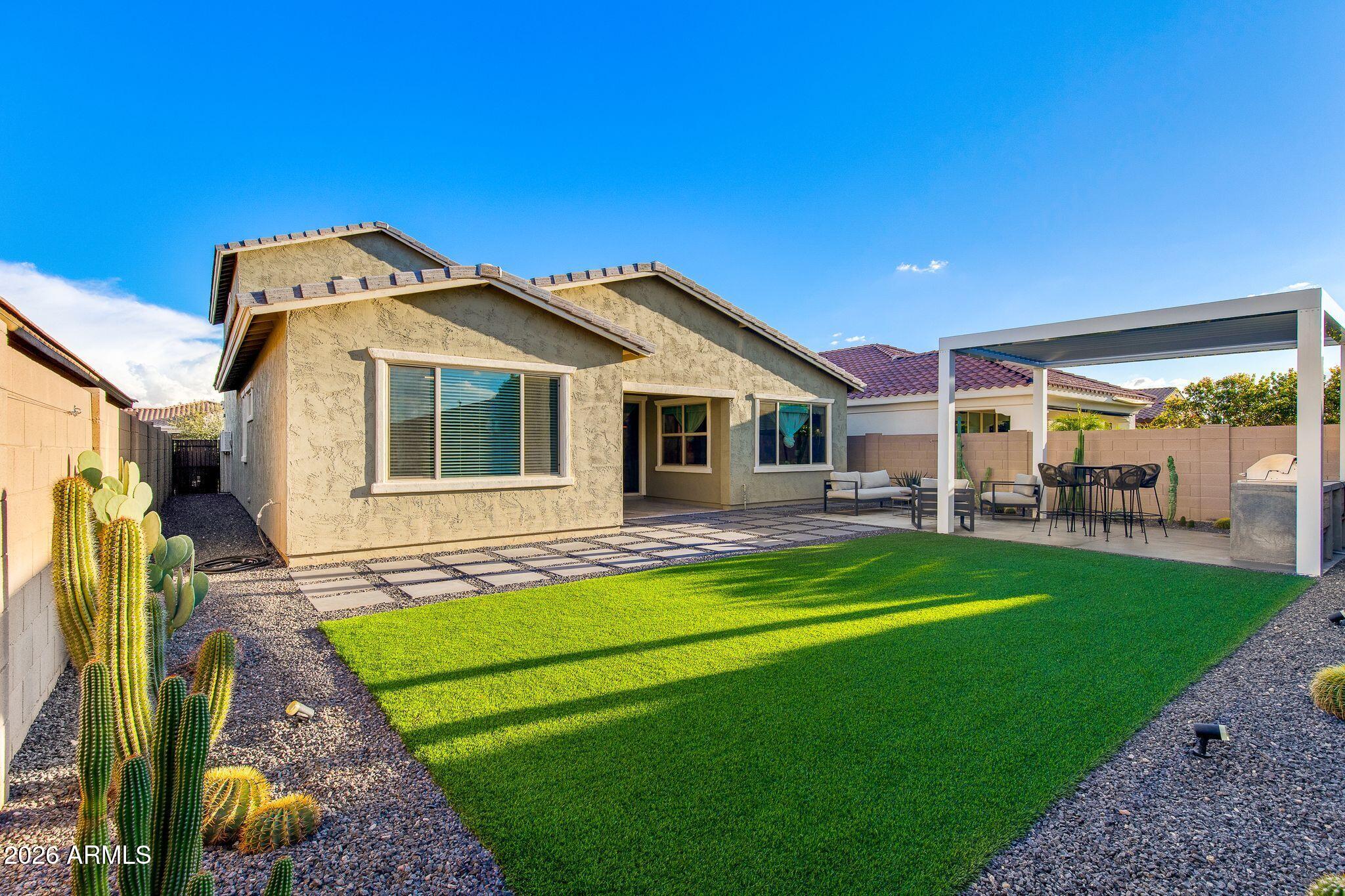 10136 E SPHERE Avenue