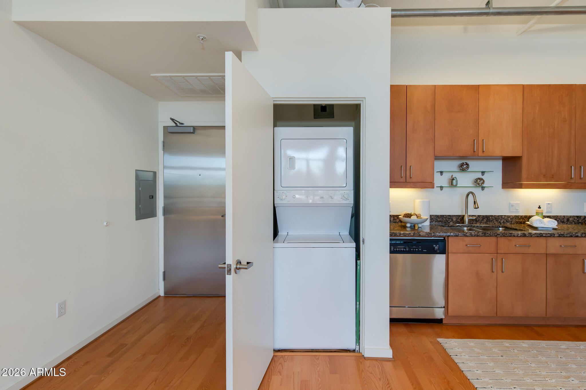 7301 E 3RD Avenue 303