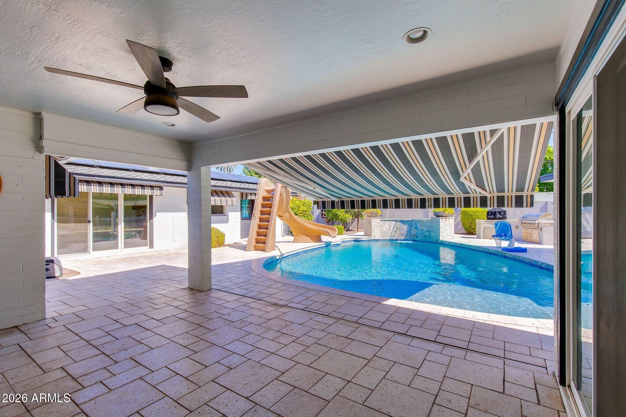 719 W KALER Drive