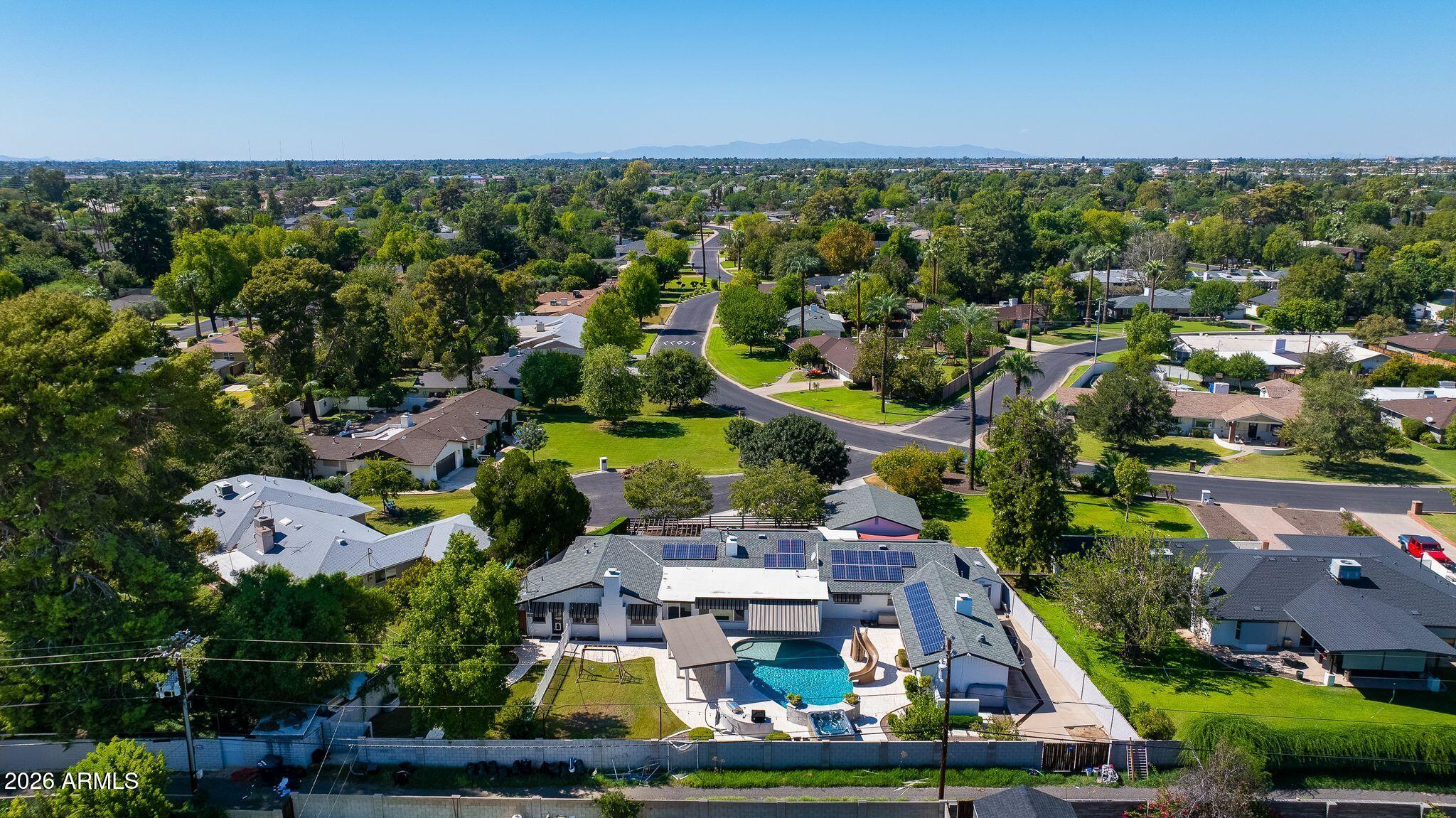 719 W KALER Drive