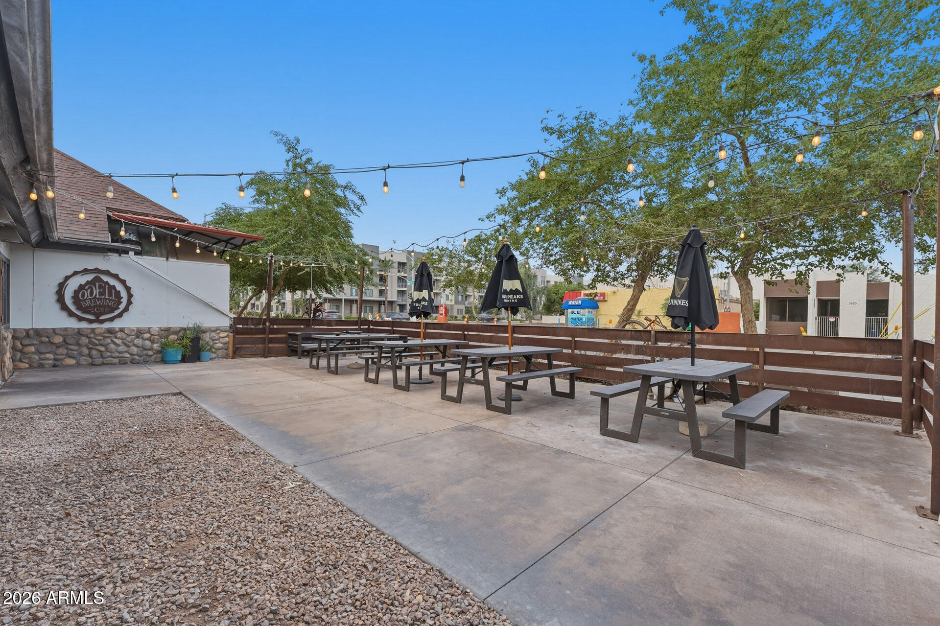 530 W BROADWAY Road