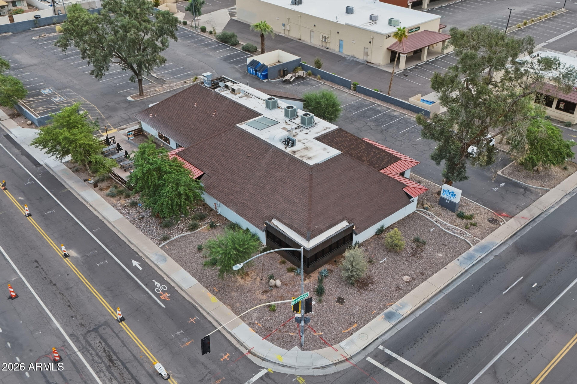 530 W BROADWAY Road