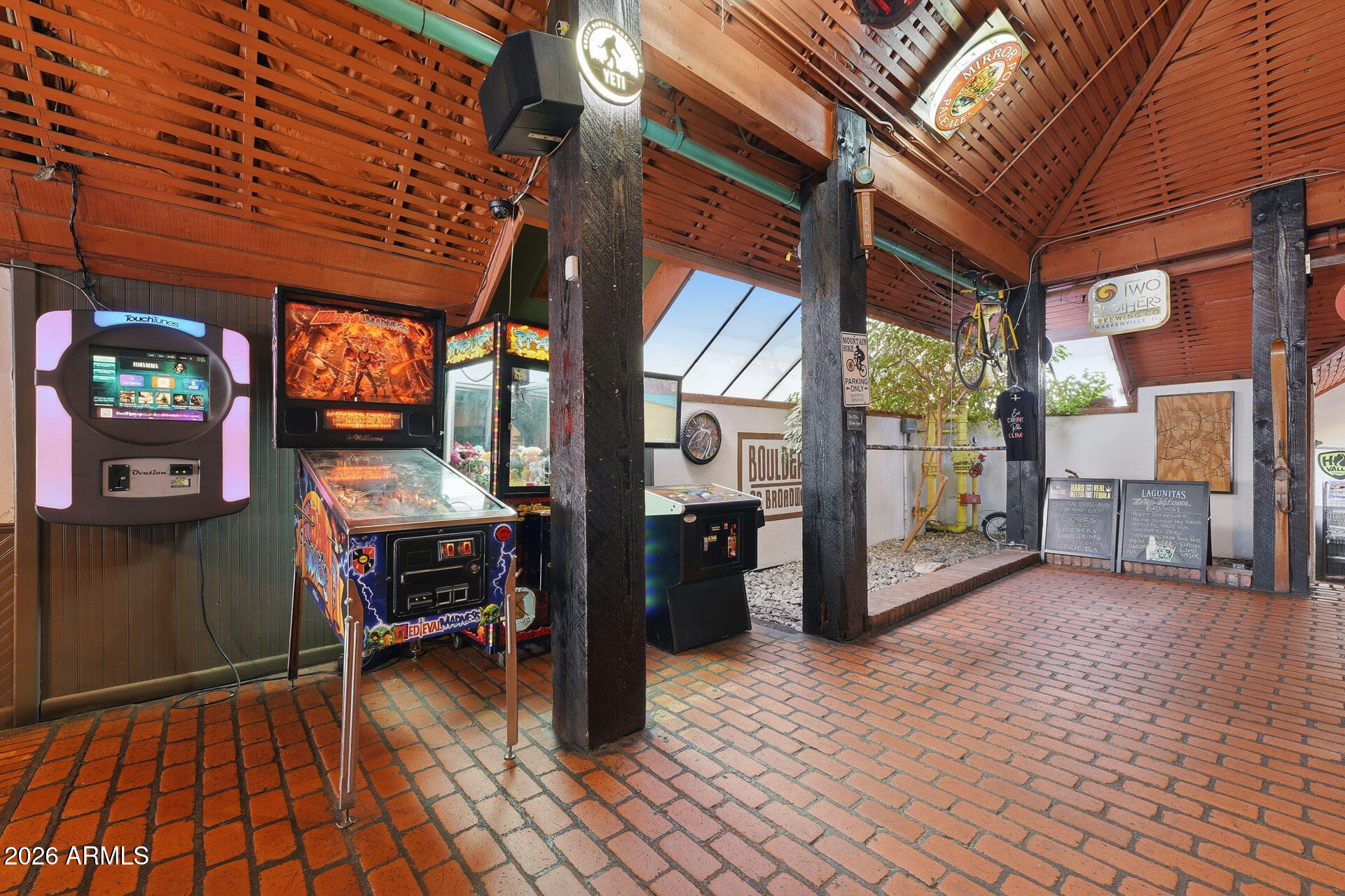 530 W BROADWAY Road