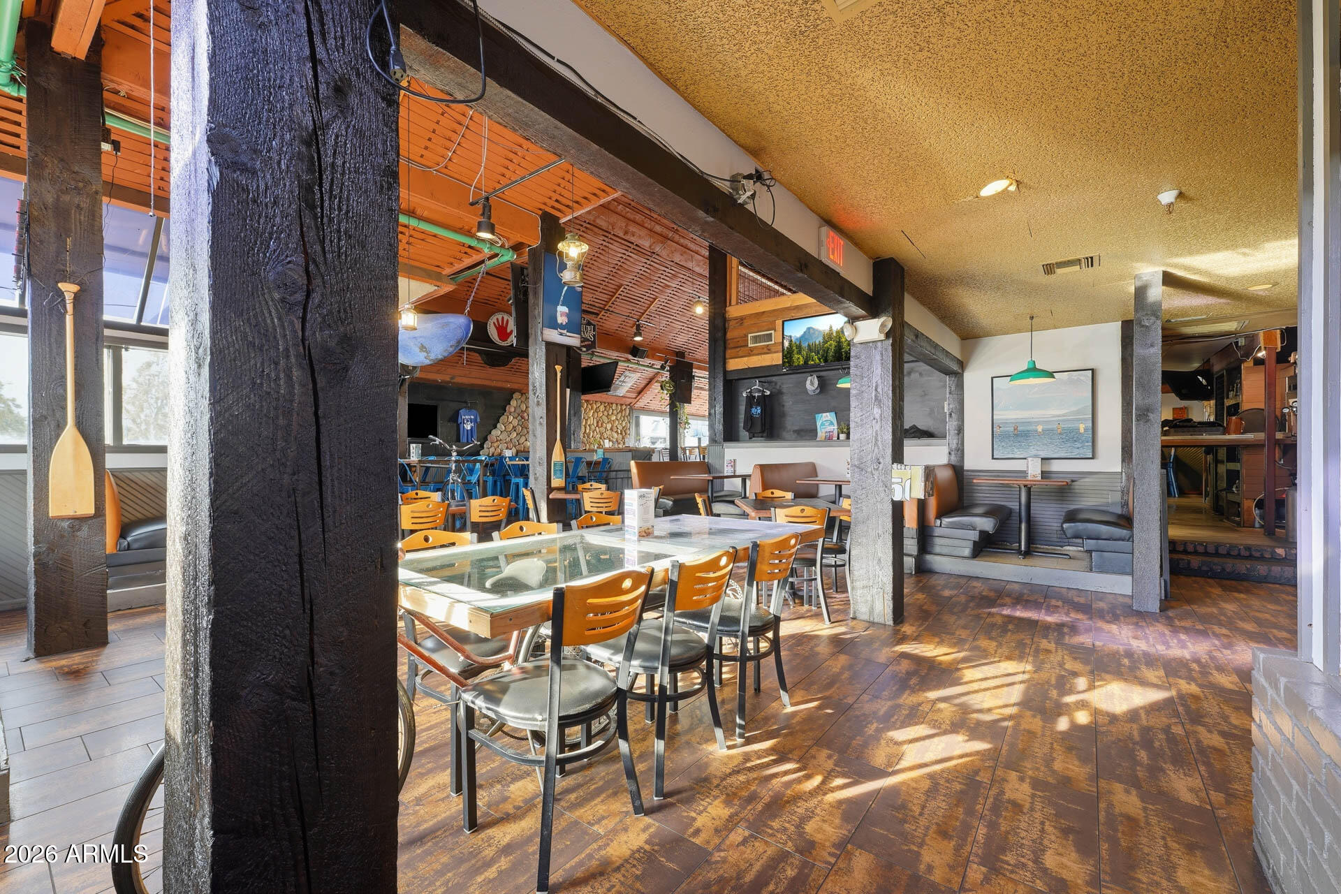 530 W BROADWAY Road