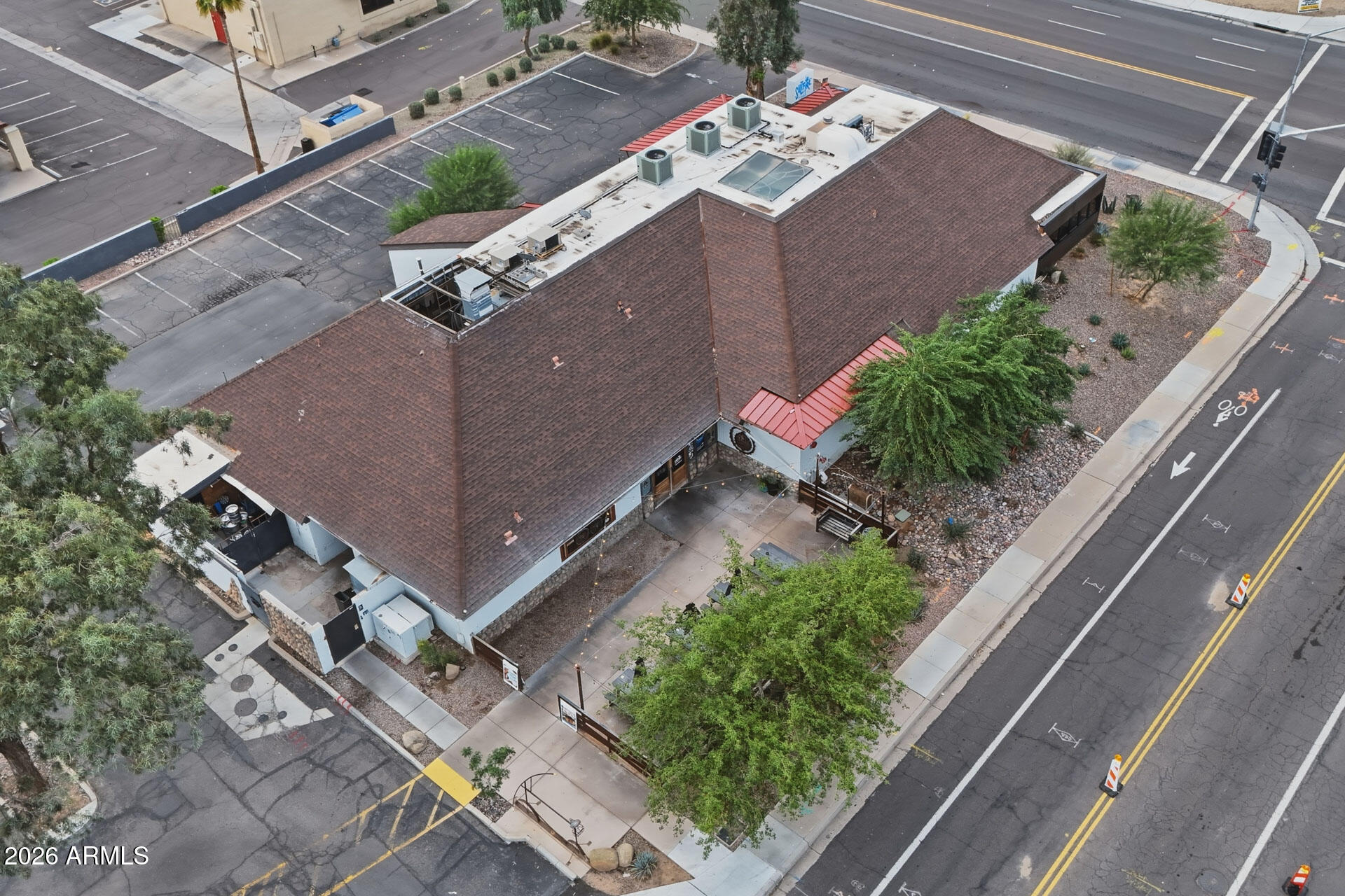 530 W BROADWAY Road