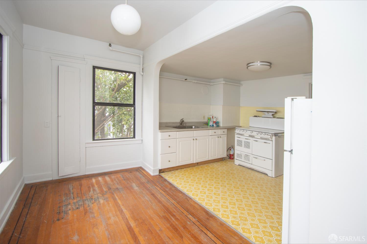 297-299 Corbett Avenue