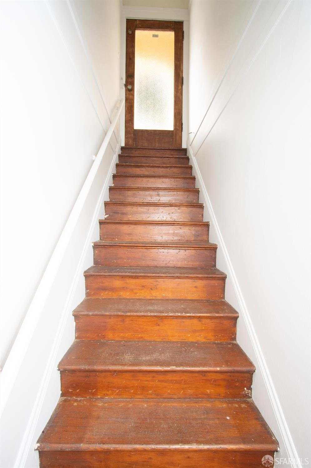 297-299 Corbett Avenue