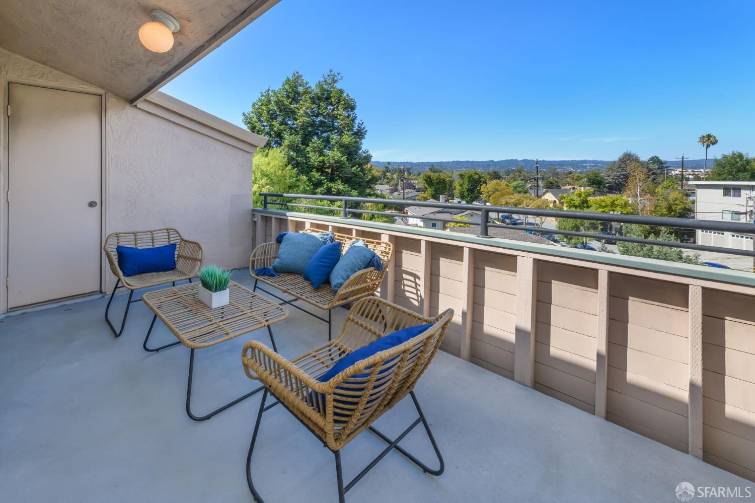 777 Morrell Avenue # 302