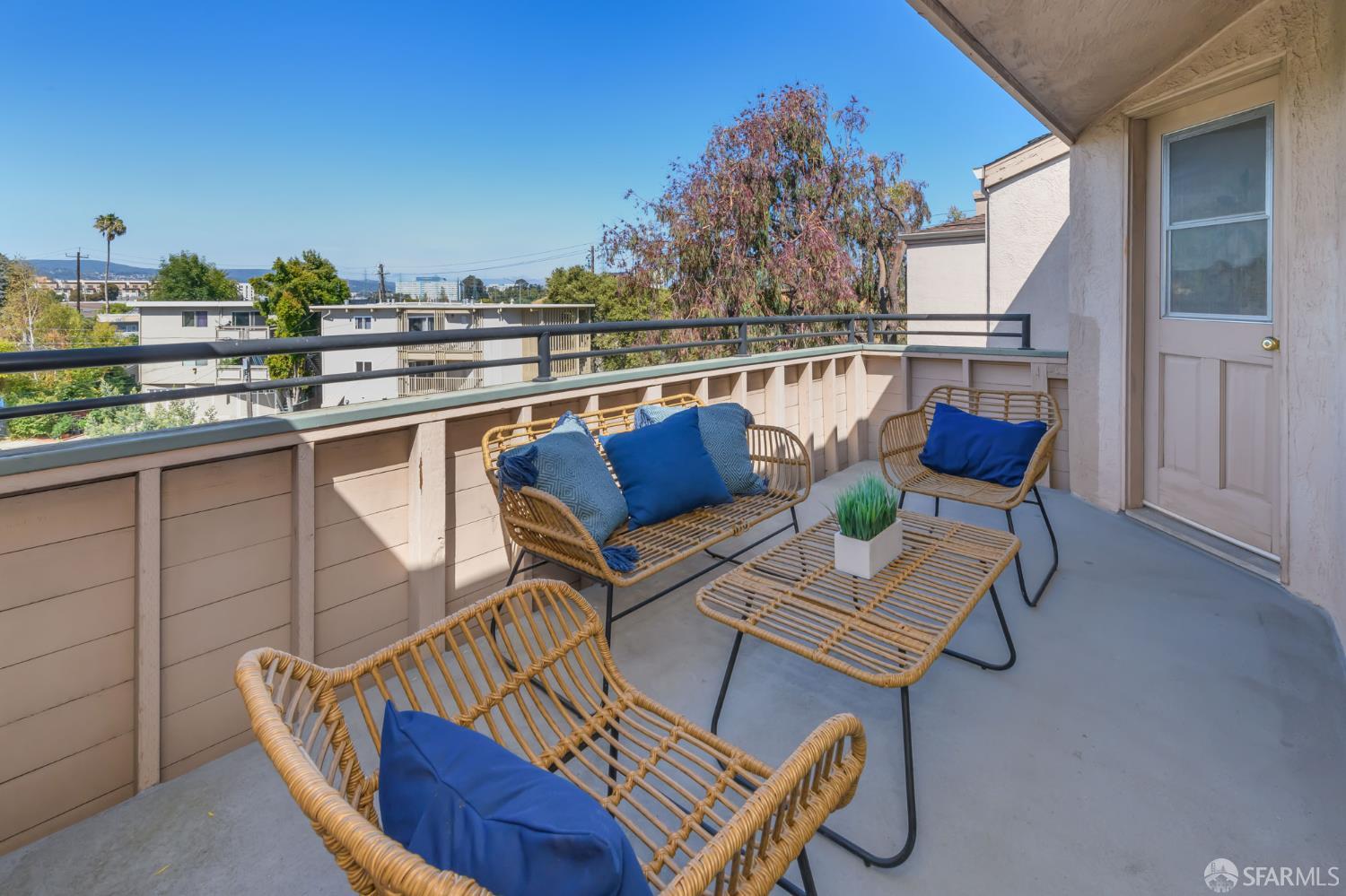 777 Morrell Avenue # 302