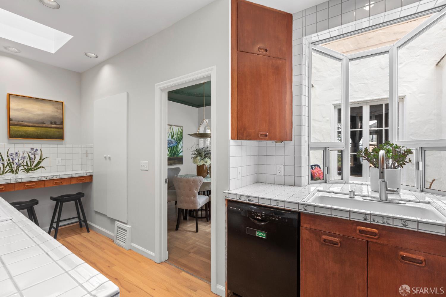 1135 Kirkham Street, SF