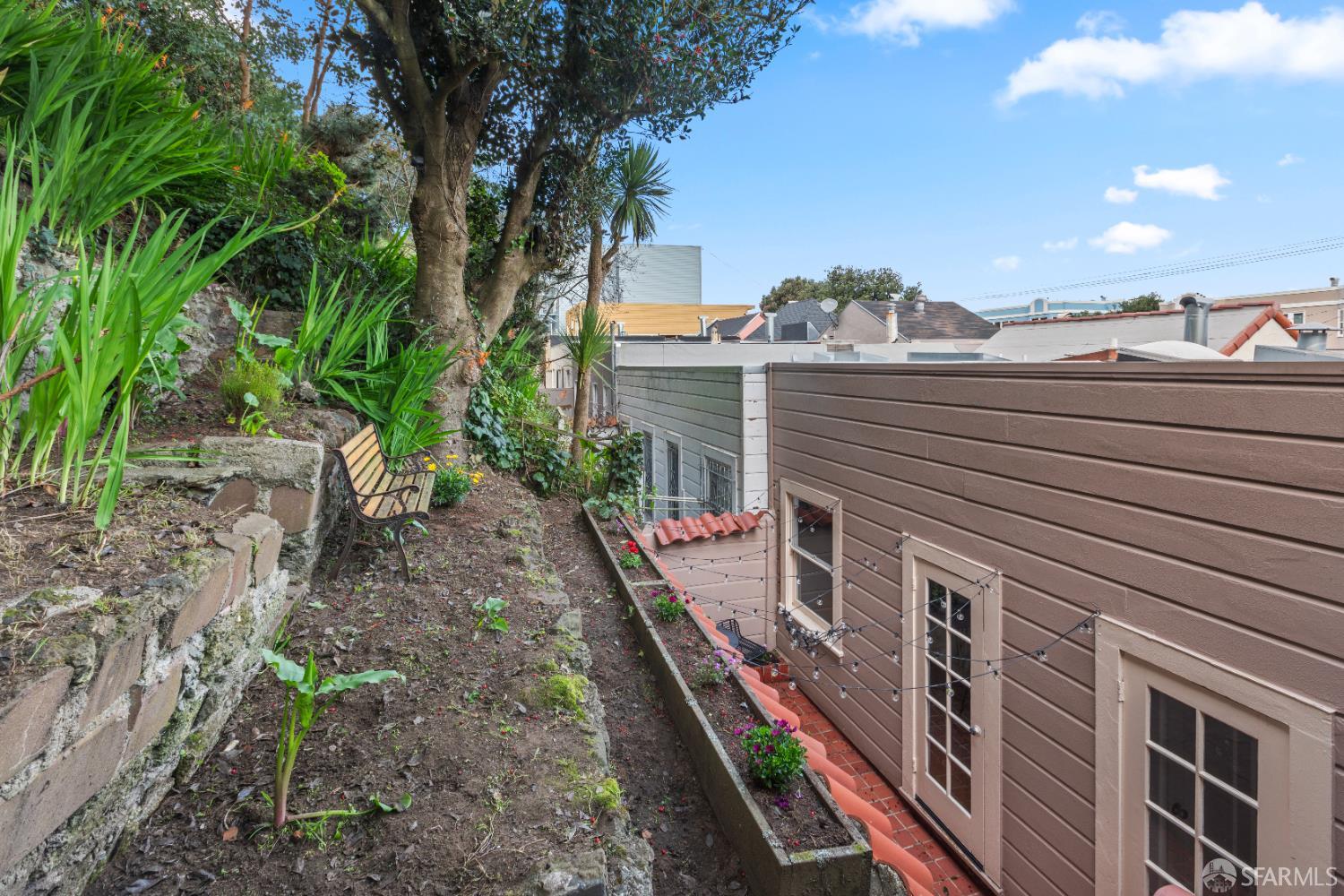 1135 Kirkham Street, SF