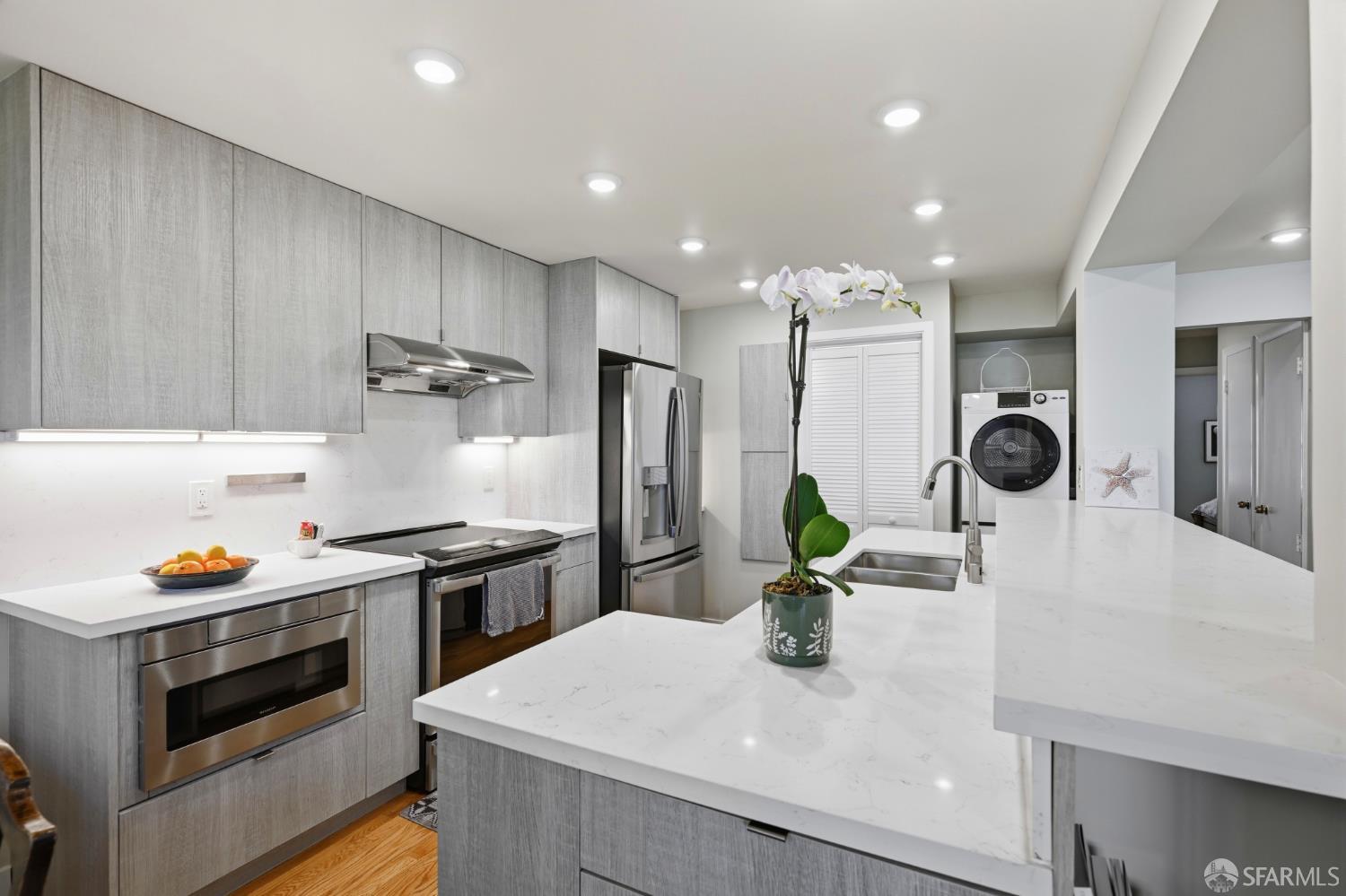 44 San Antonio Place