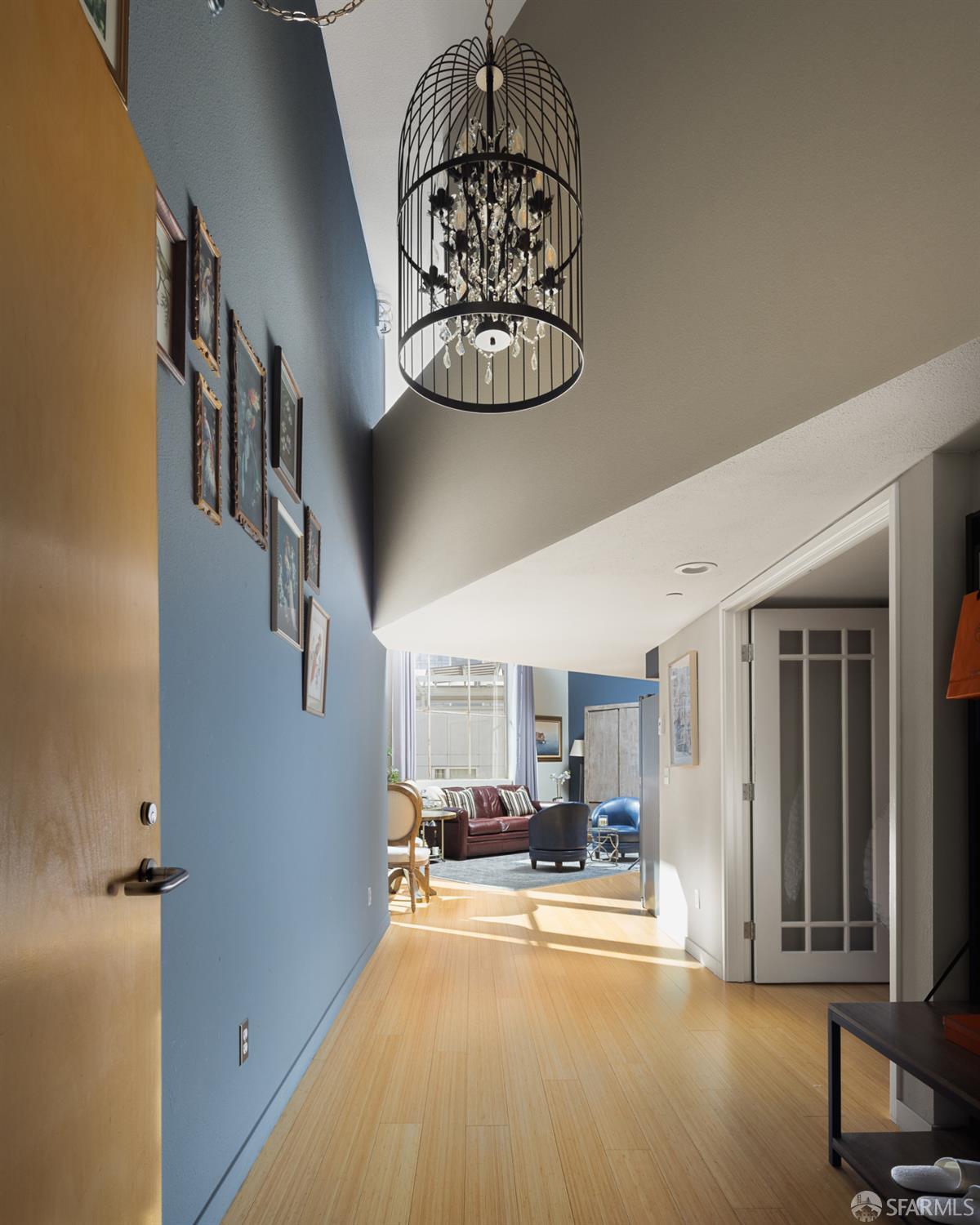 88 Guy Place # 403
