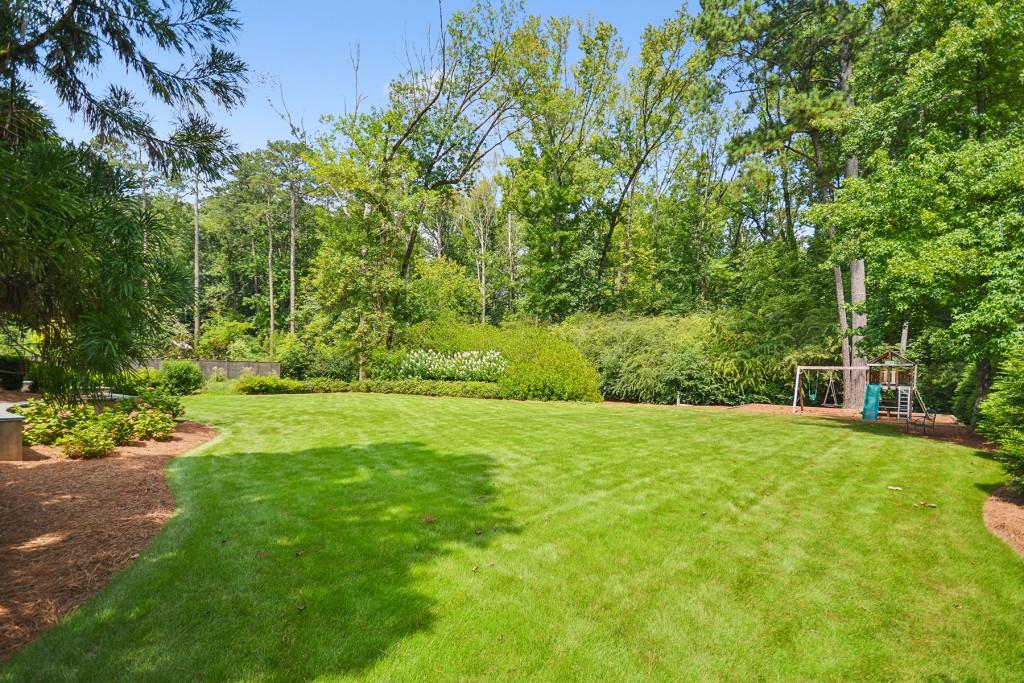 251 Pineland Road NW