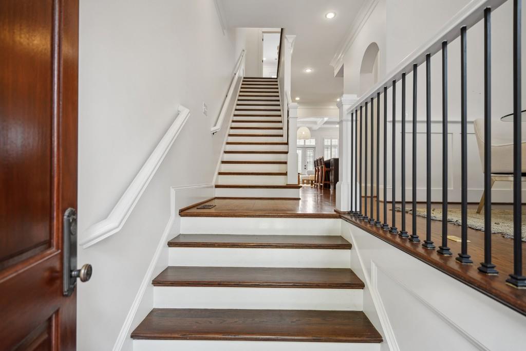 58 Sheridan Drive Unit 16