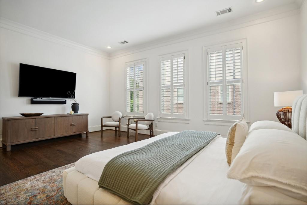 58 Sheridan Drive Unit 16