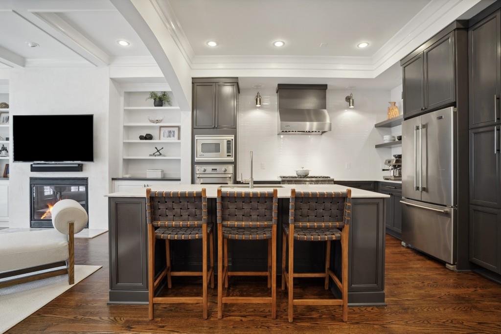 58 Sheridan Drive Unit 16