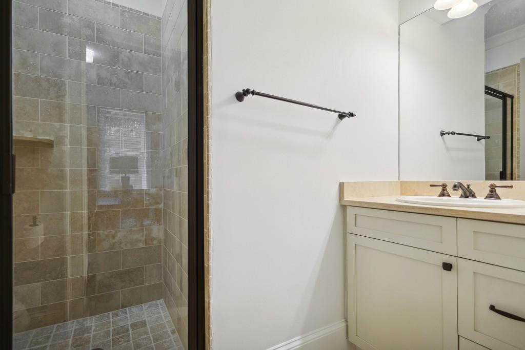 58 Sheridan Drive Unit 16